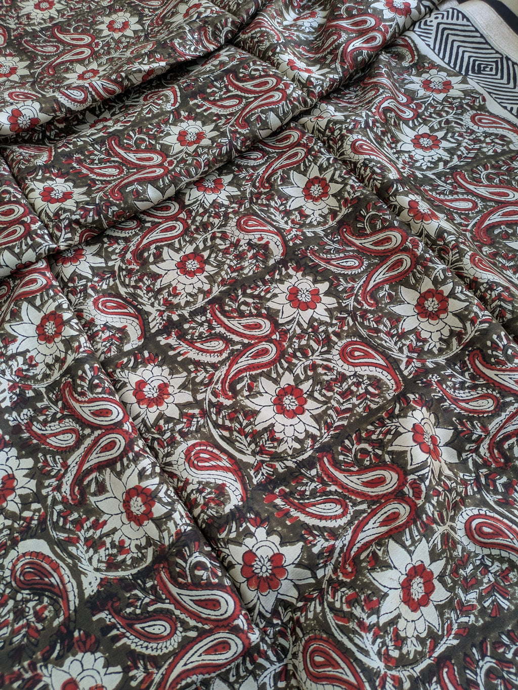 Maheswri Silk Sari with Blouse Piece (Liva Tag Sari)