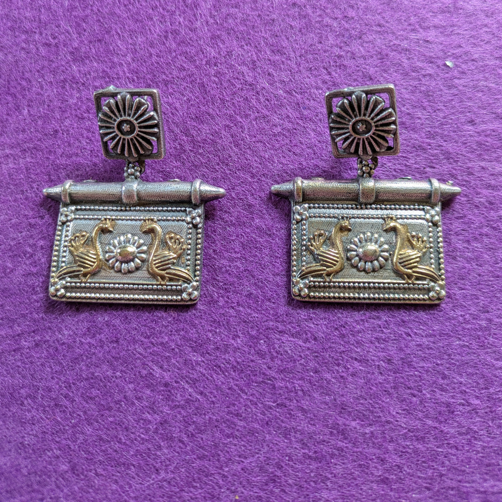 Hasuli Silver Replica Necklace with Earrings