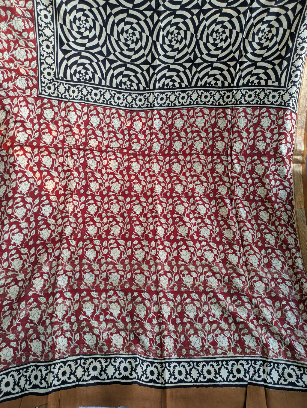 Maheswri Silk Sari with Blouse Piece (Liva Tag Sari)