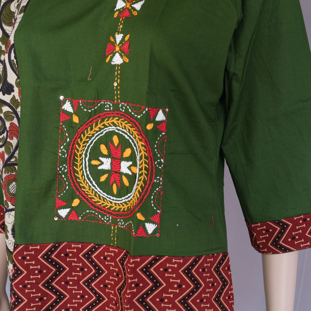 Boutique Kurti Green (NATRANG)