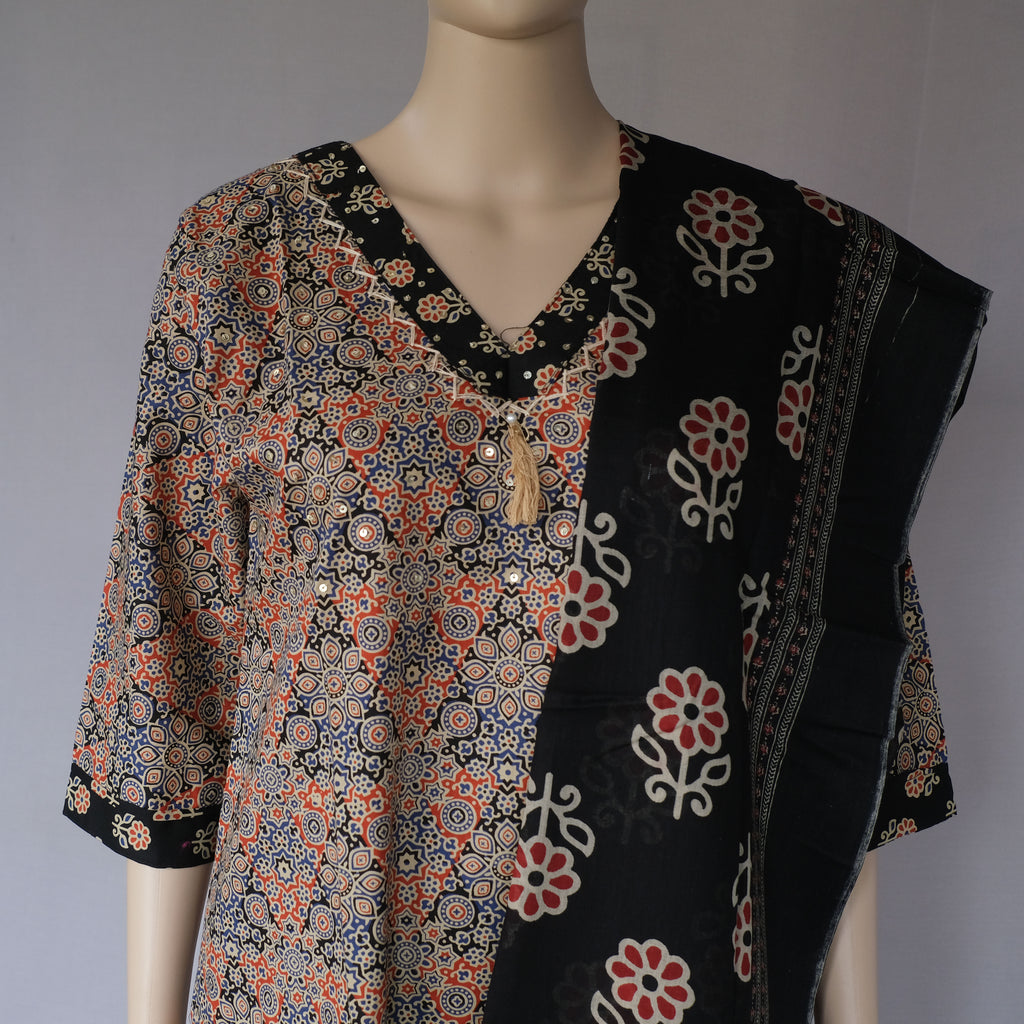 Three Piece Kurti Ajrok