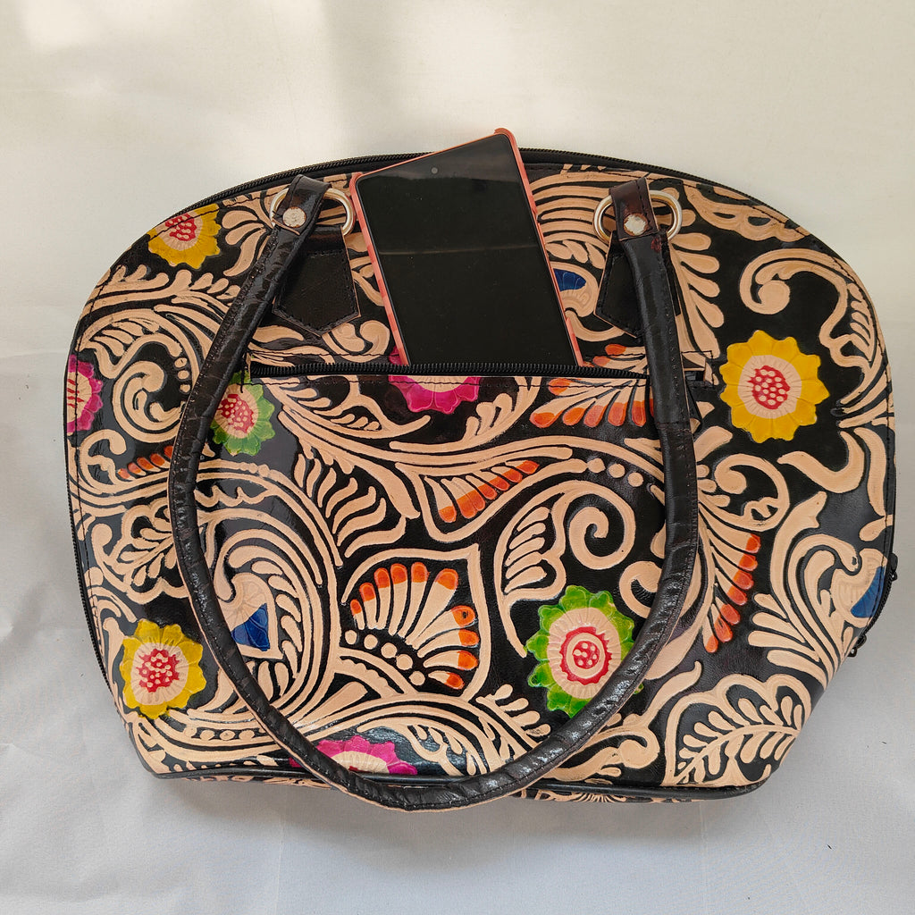 Hand Bag (Large) of Santiniketan.