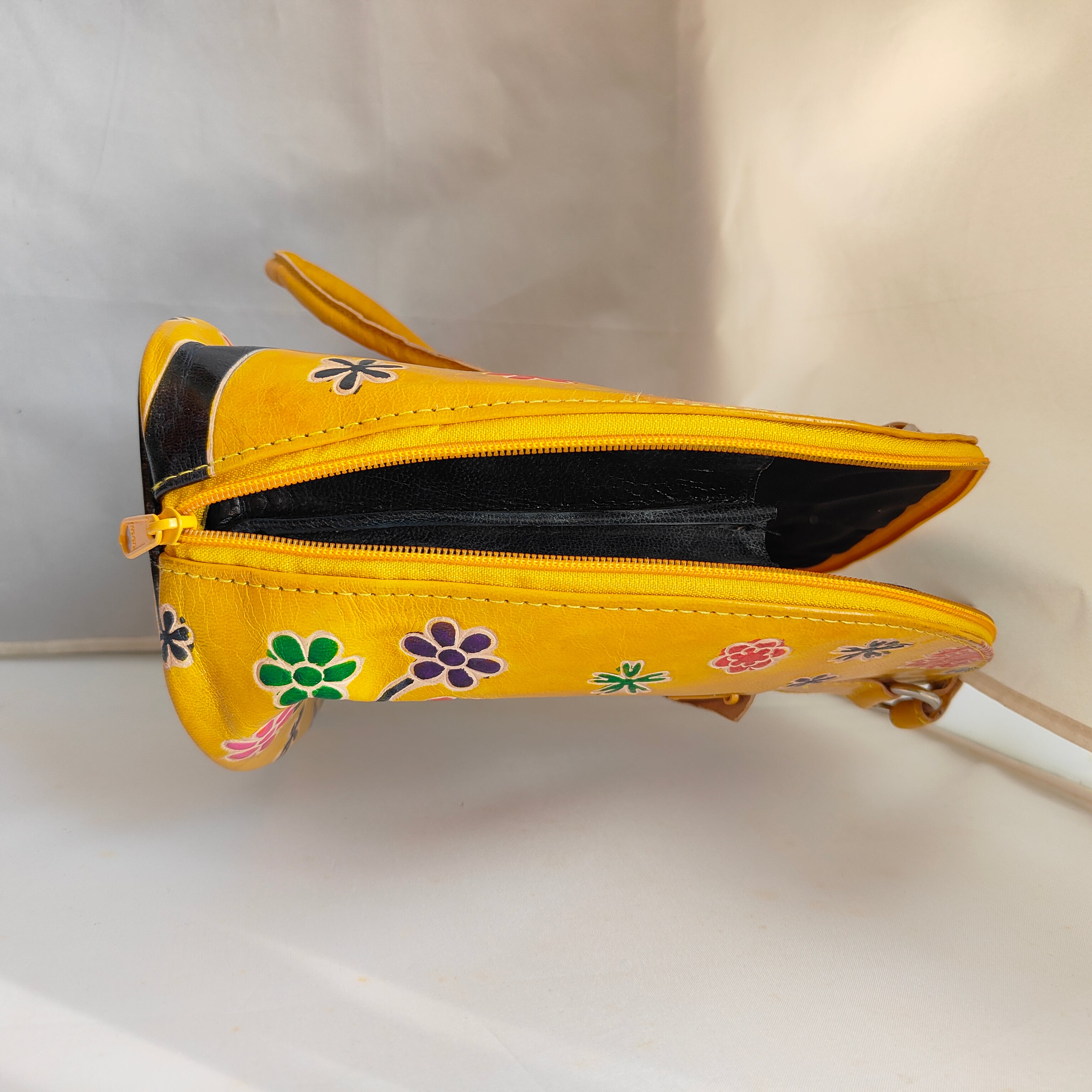 Hand Bag (Large) of Santiniketan