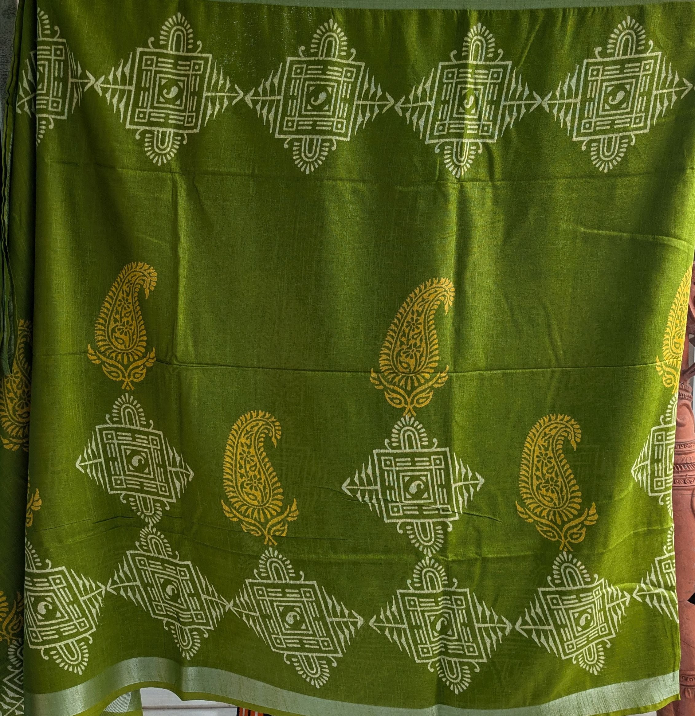 Linen Block Print Sari with Blouse Piece