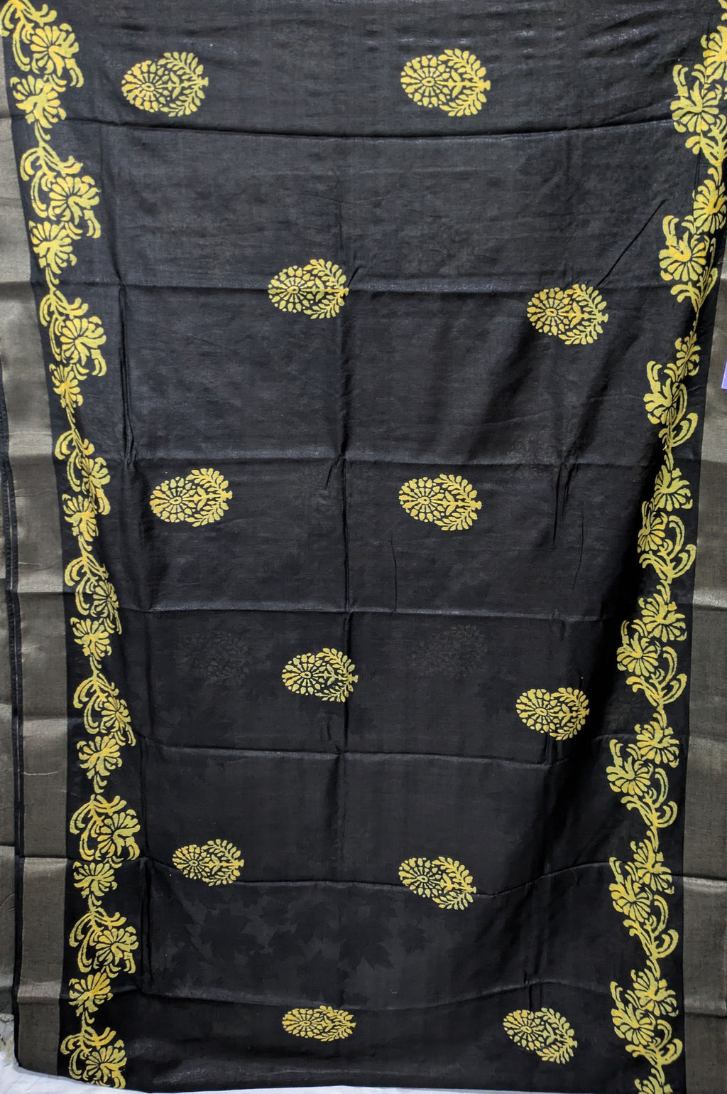 Semi Bapta Black Sari with Blouse Piece