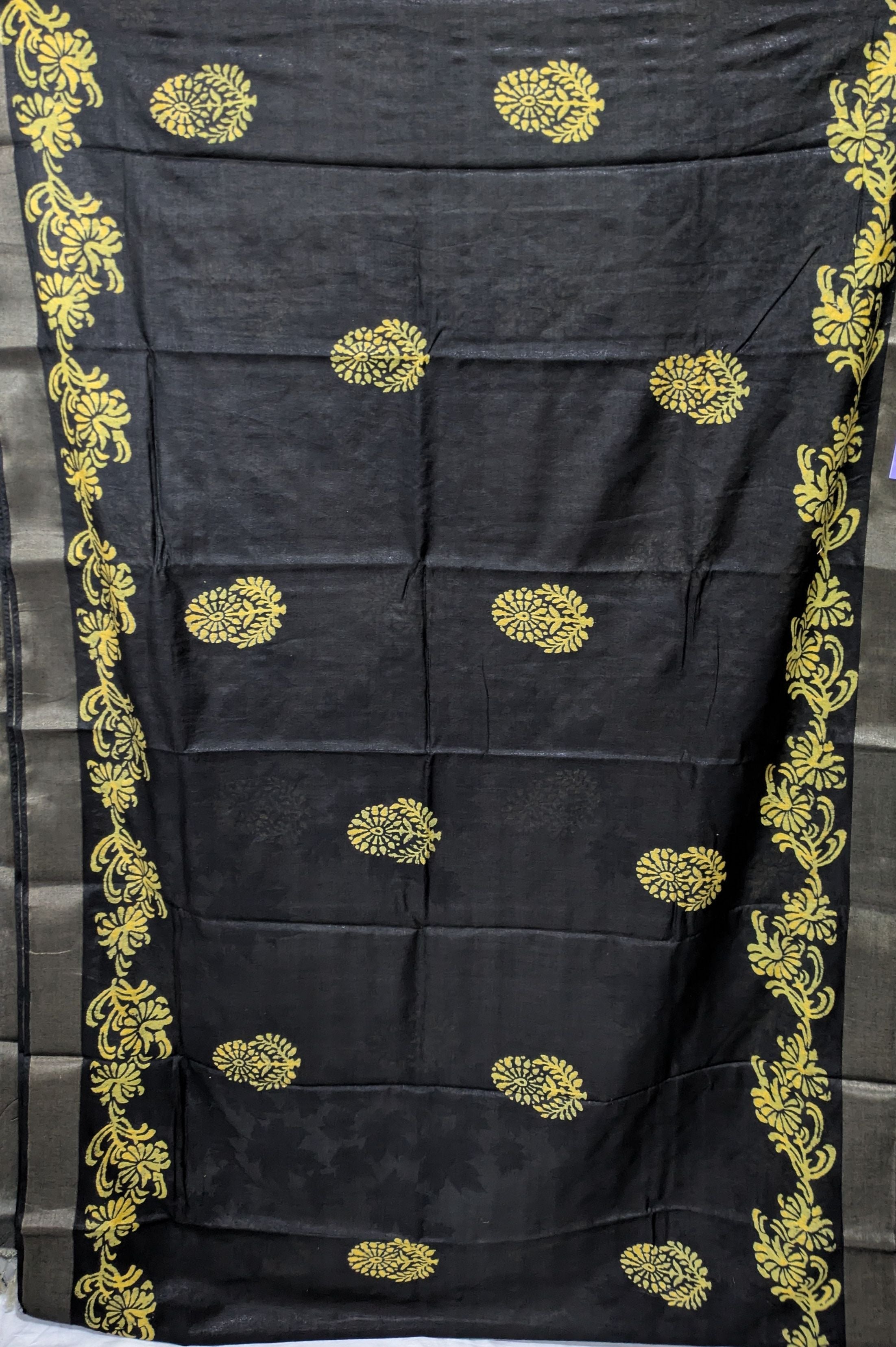 Semi Bapta Black Sari with Blouse Piece