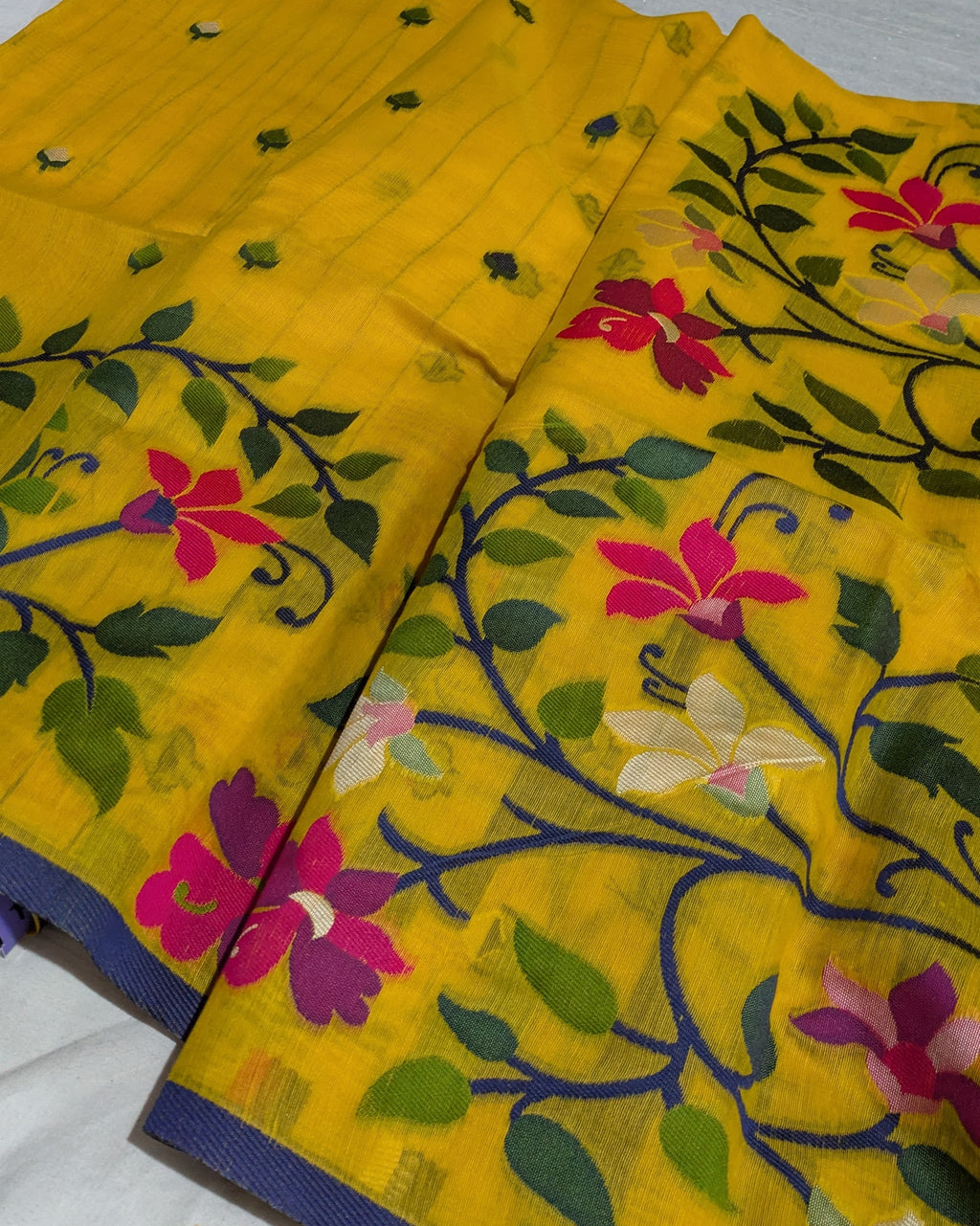 Banalata Sari with Blouse Piece