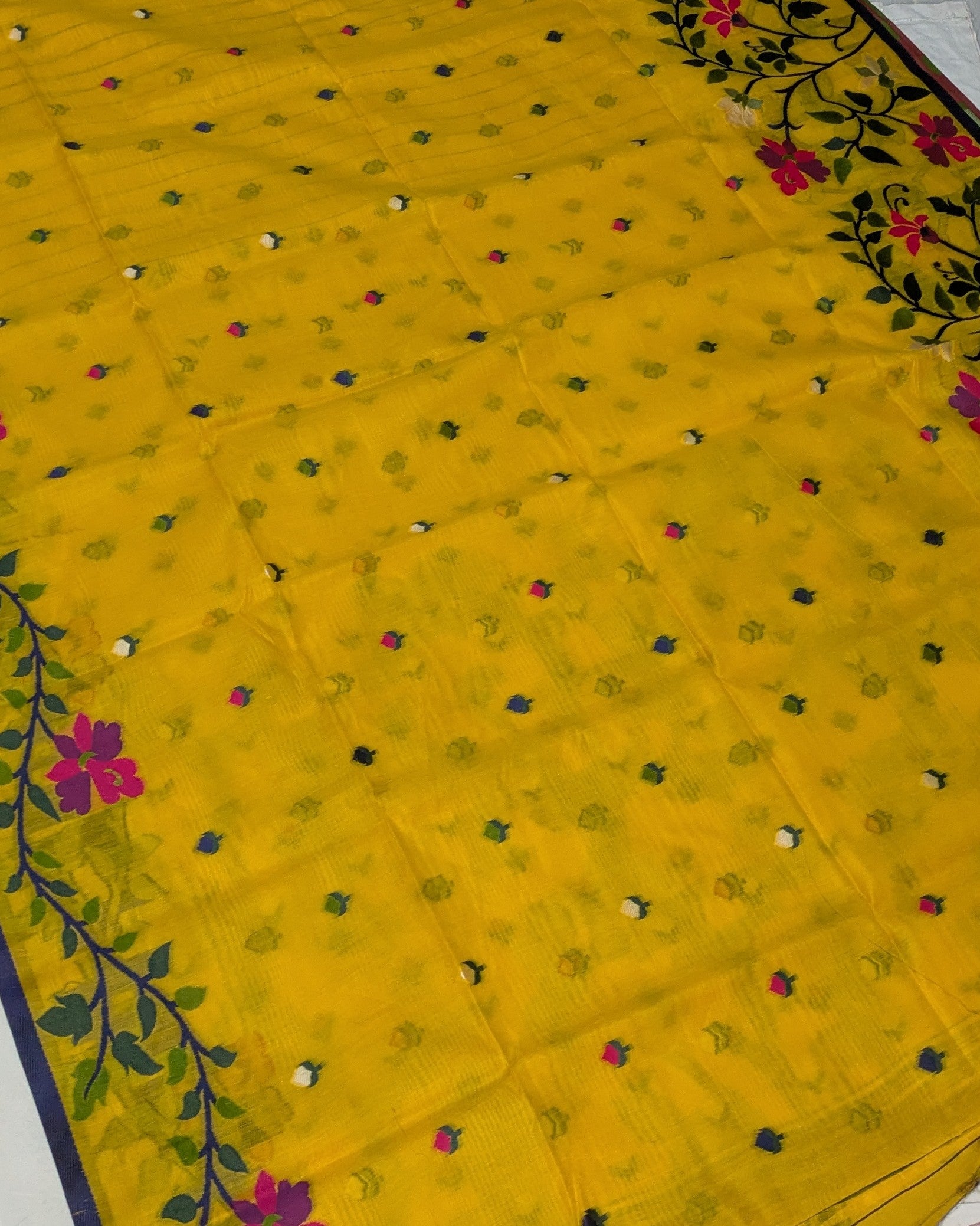 Banalata Sari with Blouse Piece