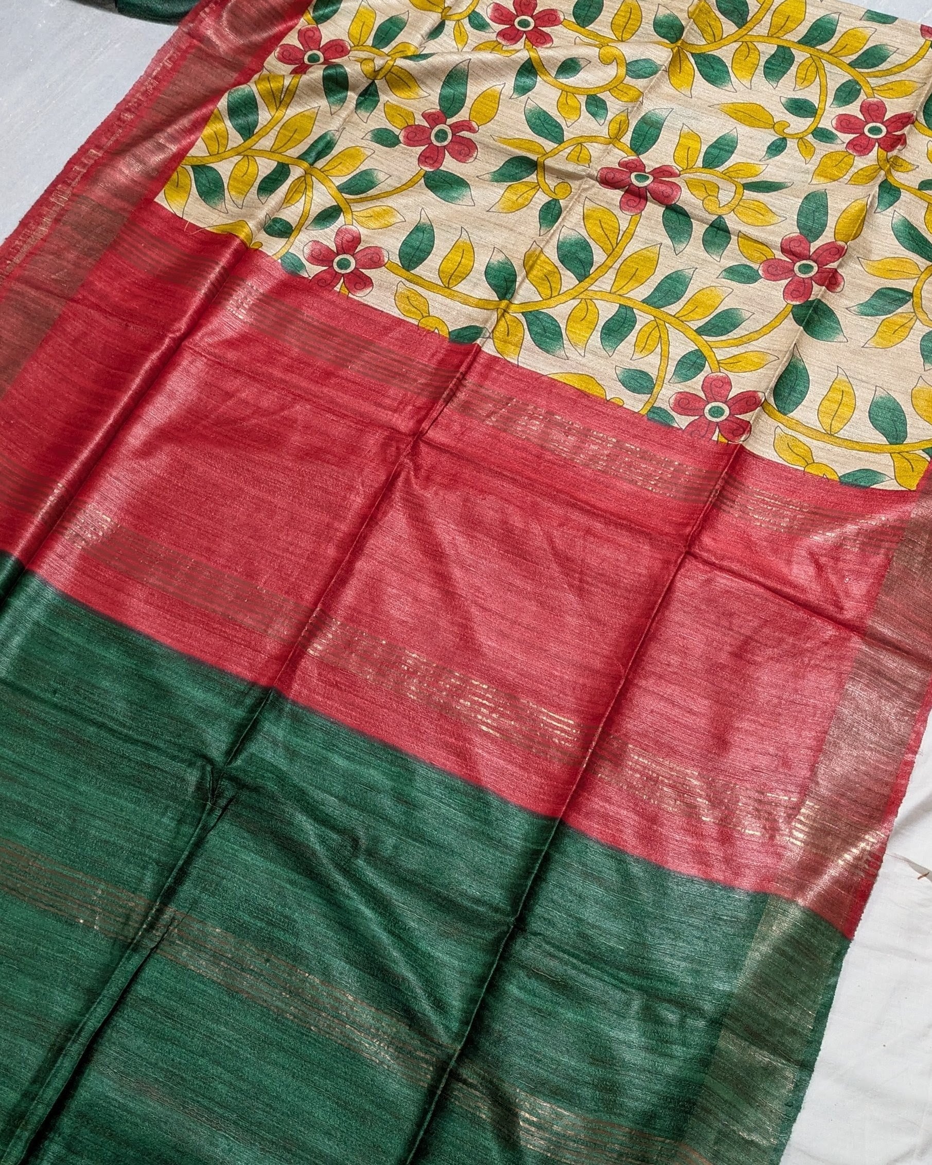 Ghicha Sari with Blouse Piece