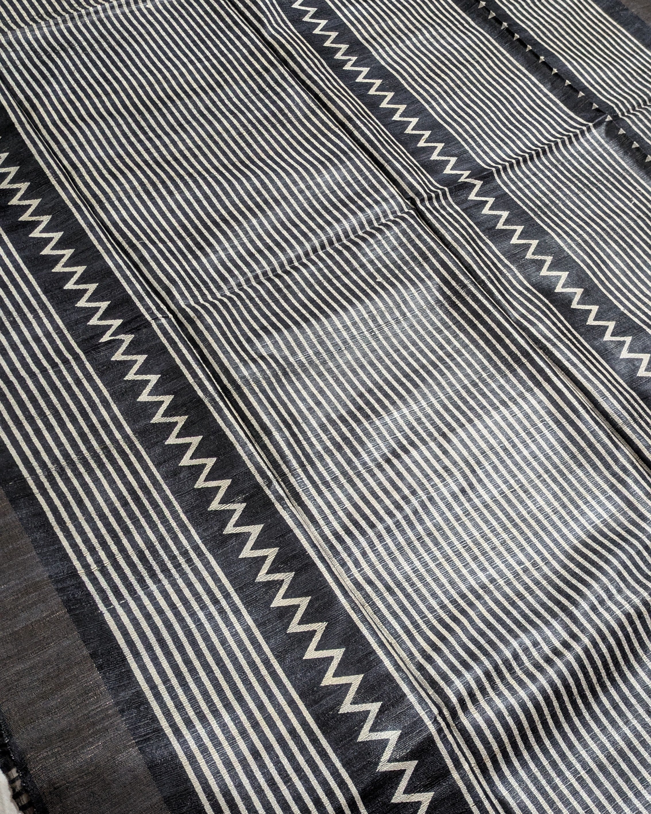 Printed Ghica Saree with Blouse Piece