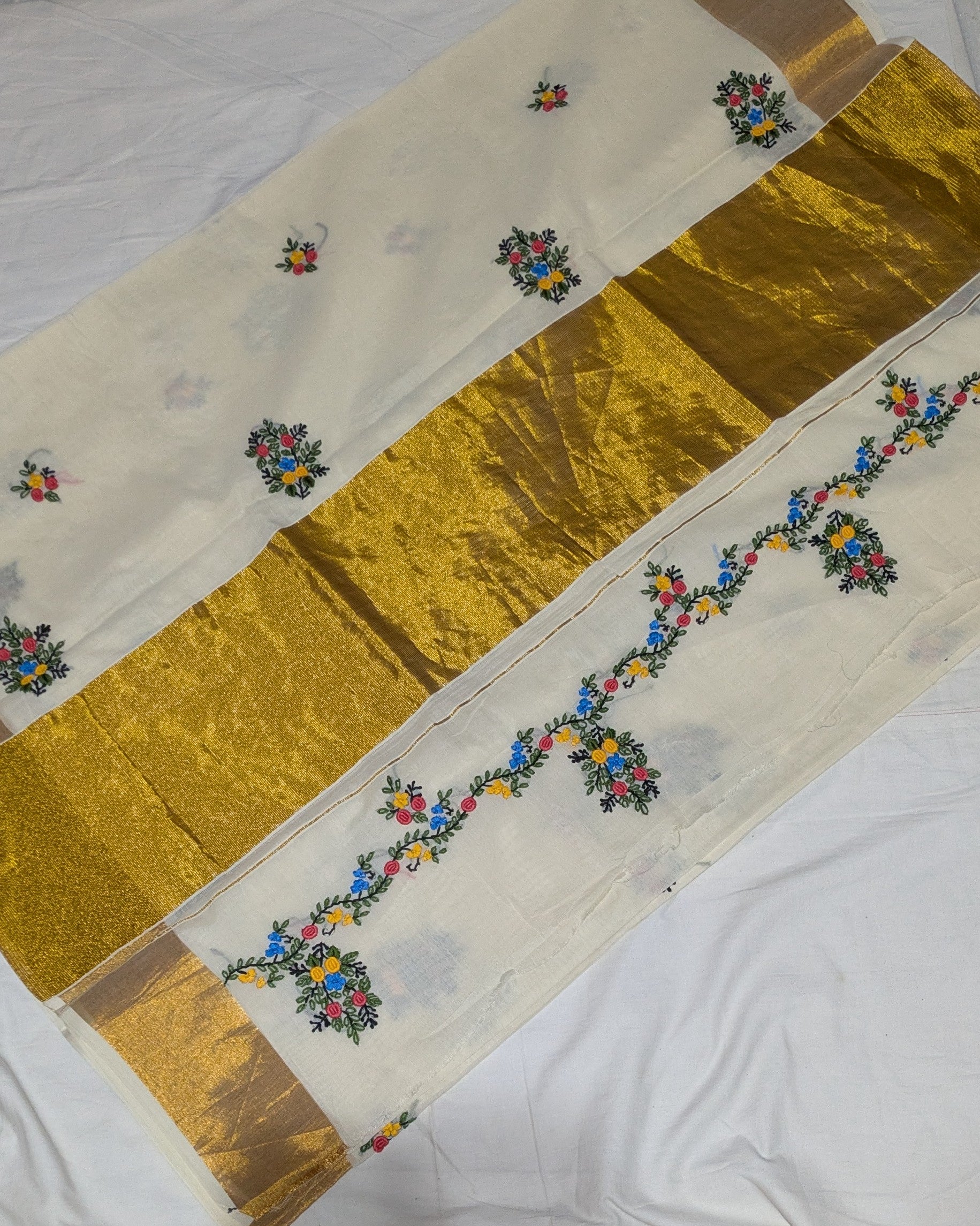 Kerala Cotton Sari (No Blouse Piece)