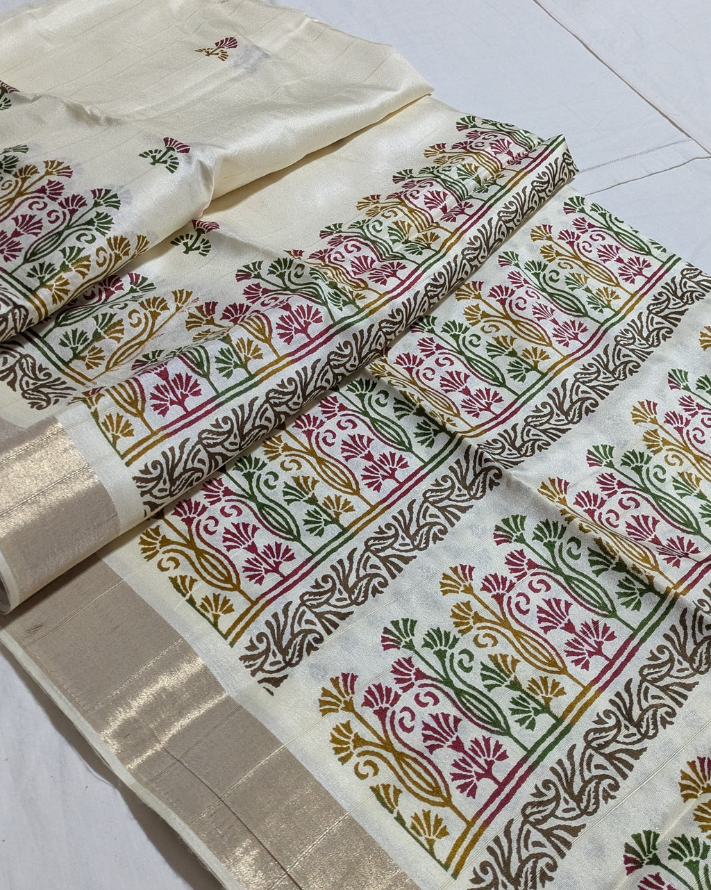 Bapta Silk Sari with Blouse Piece