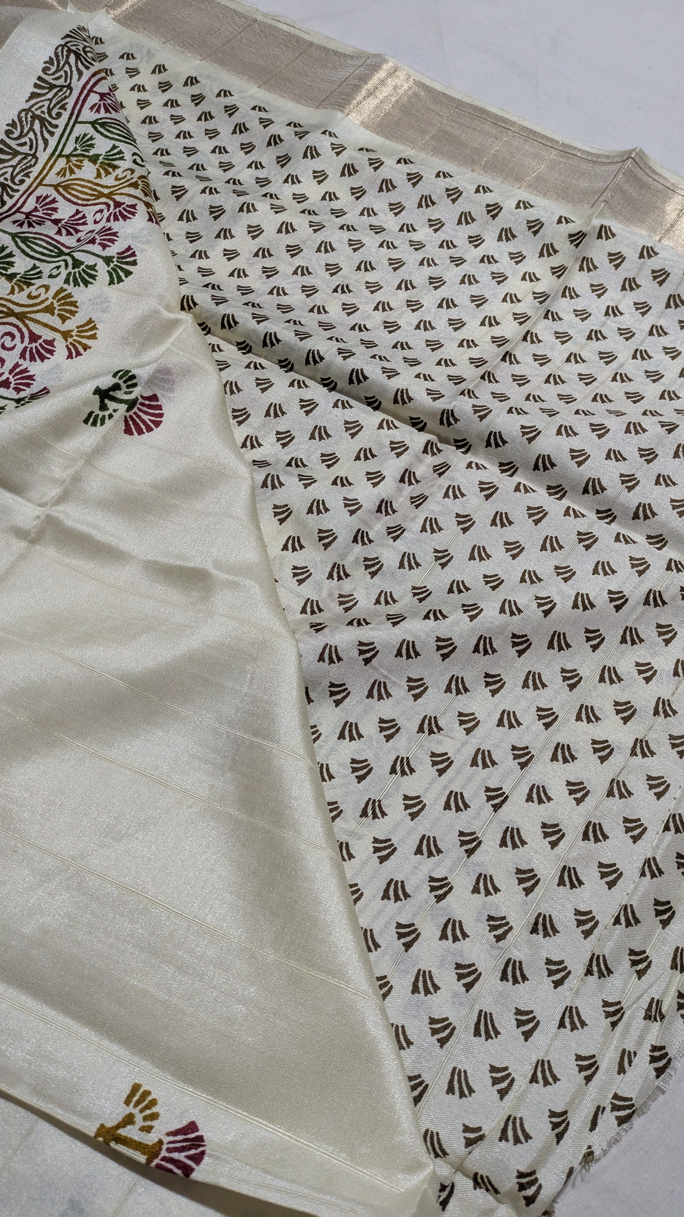 Bapta Silk Sari with Blouse Piece