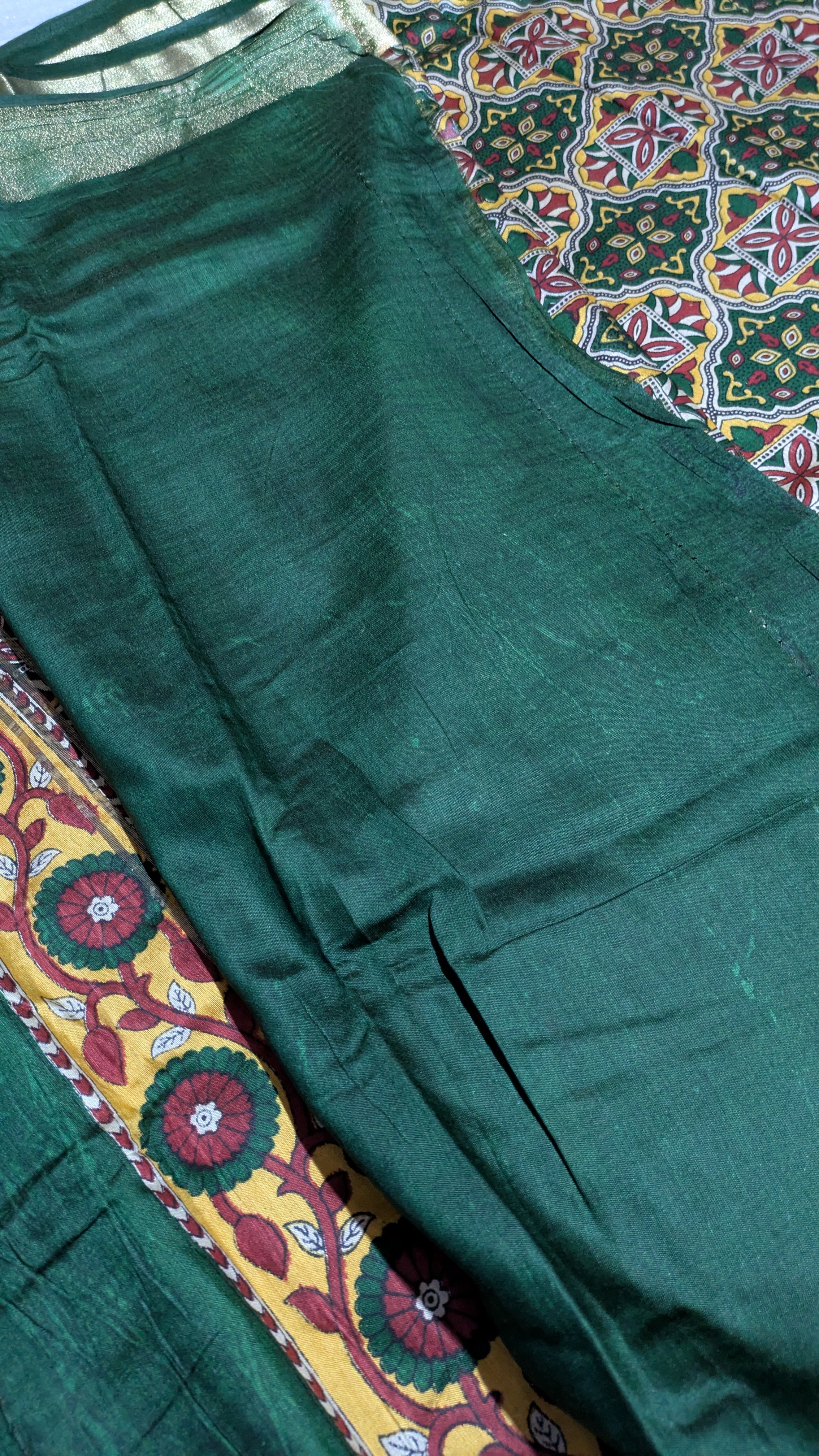 Green Ajrak Print Sari with Blouse Piece