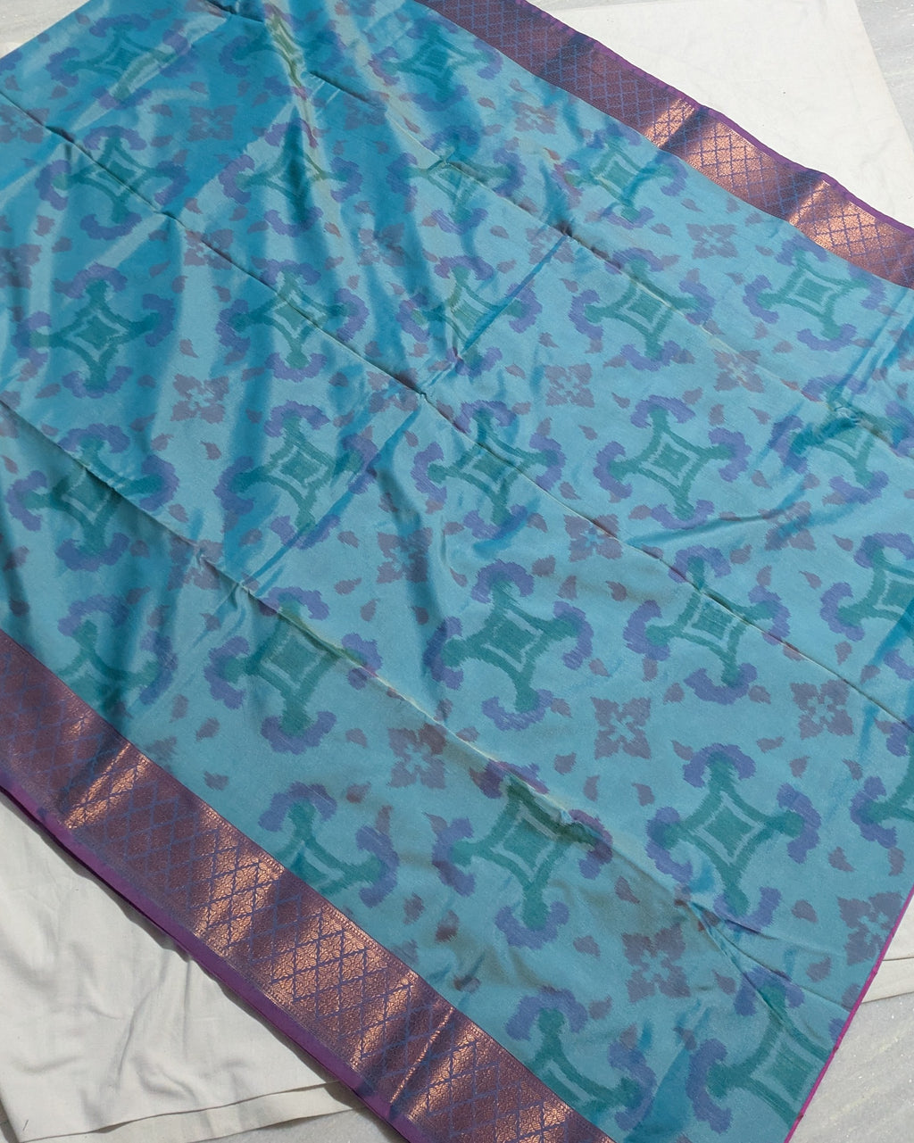 Ikkat Sari with Blouse Piece