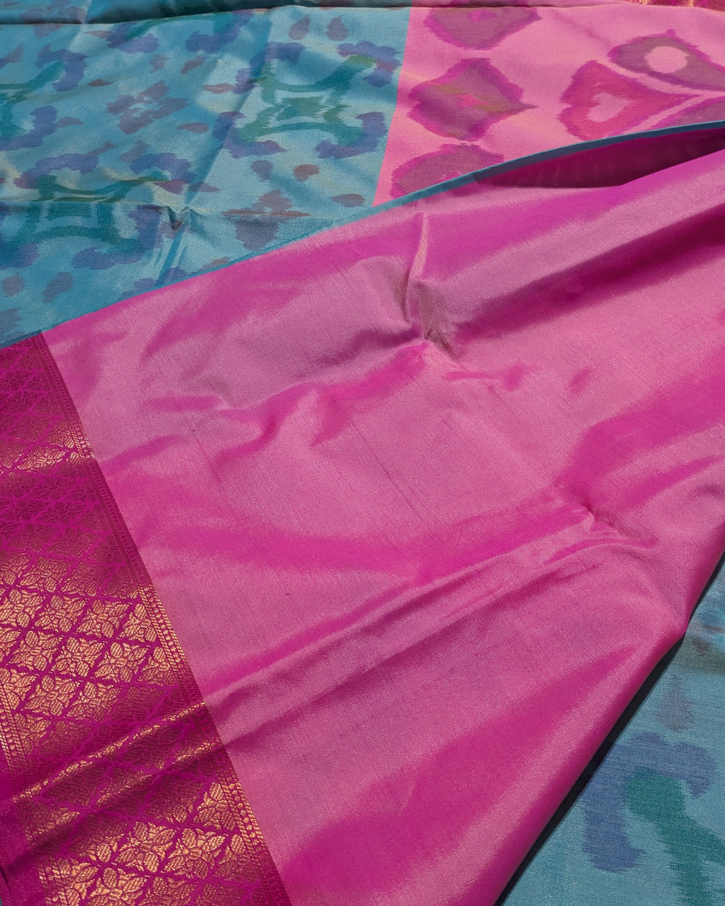 Ikkat Sari with Blouse Piece