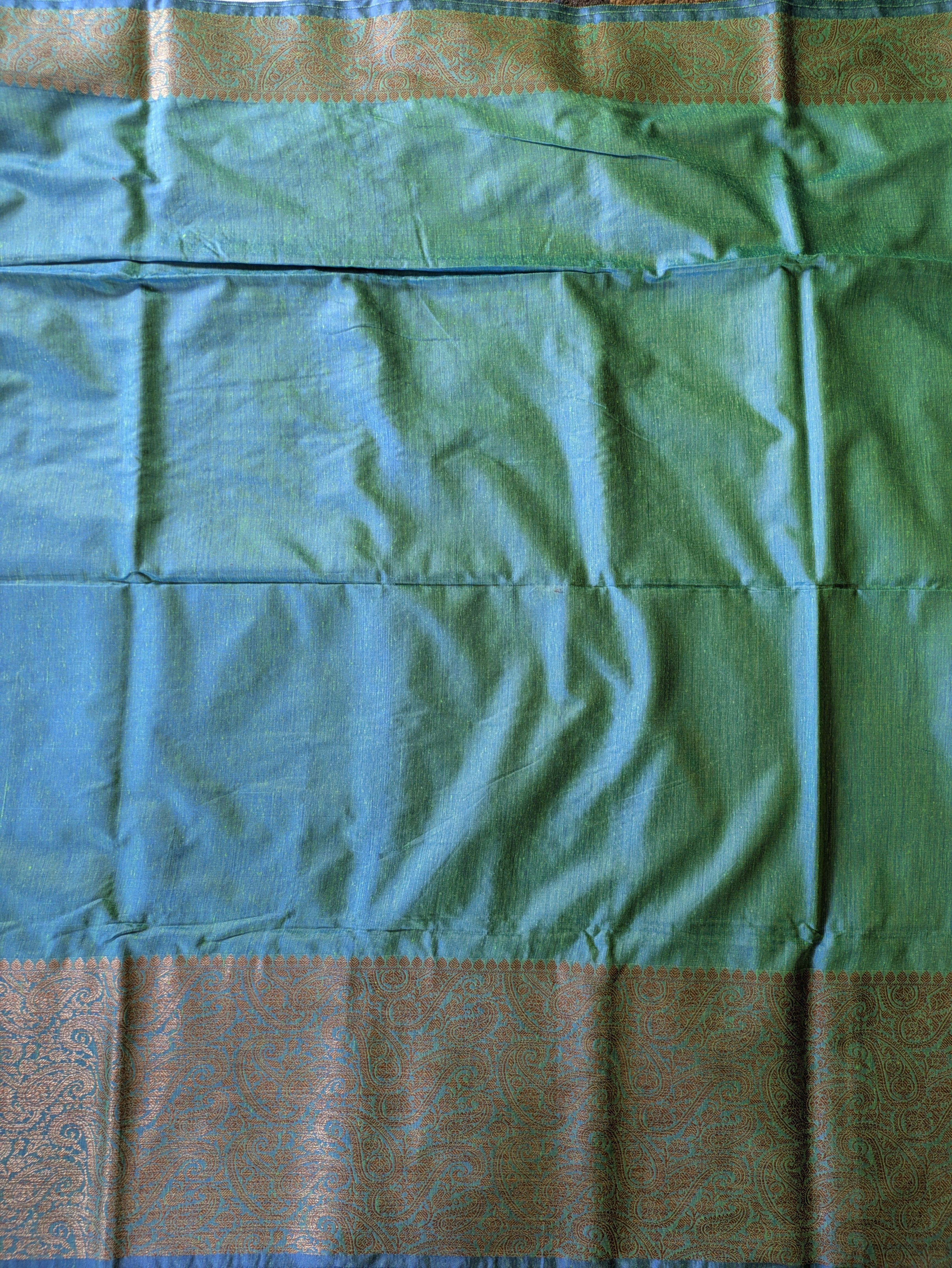 Dual Tone Sari with Blouse Piece