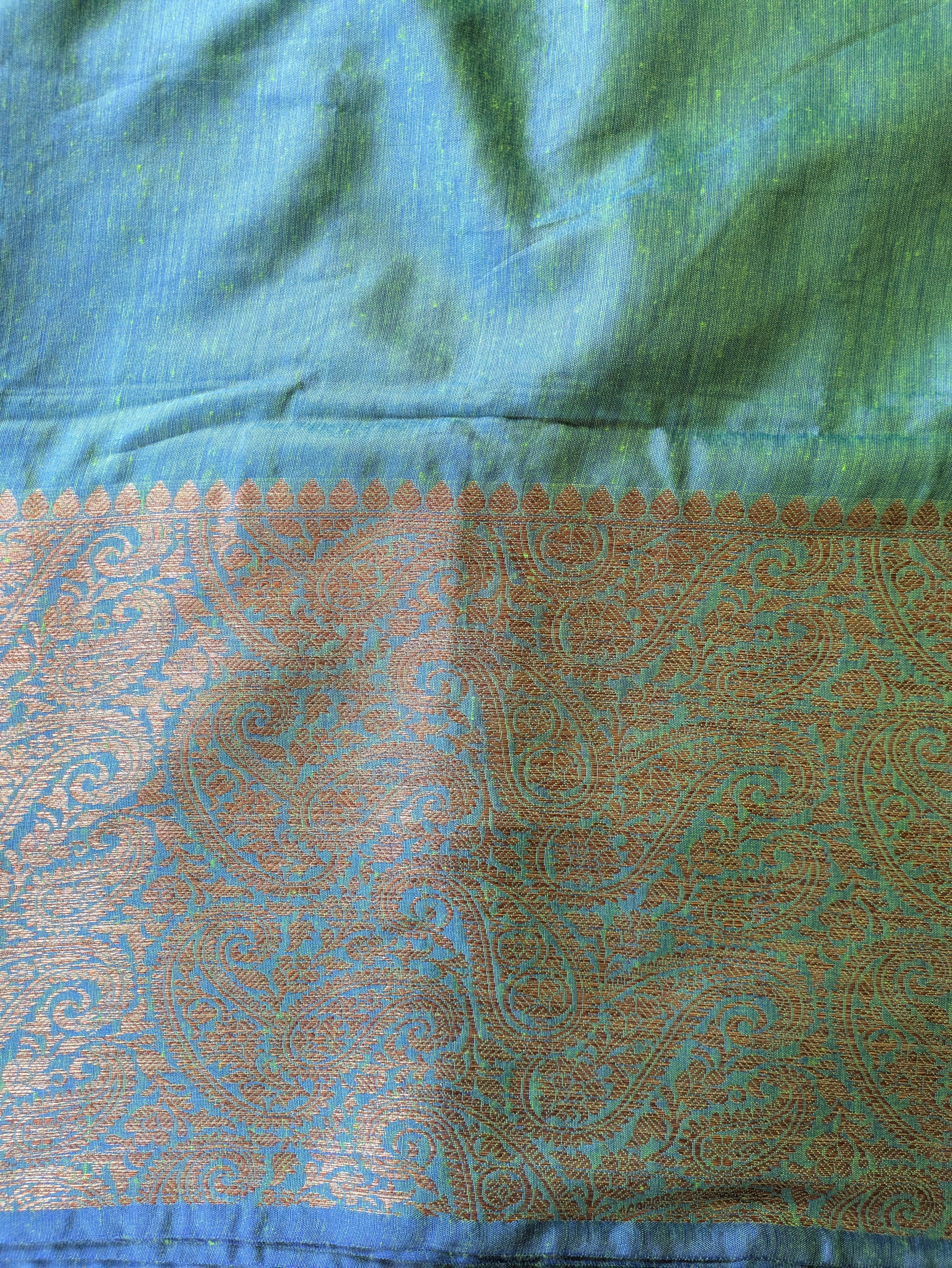 Dual Tone Sari with Blouse Piece