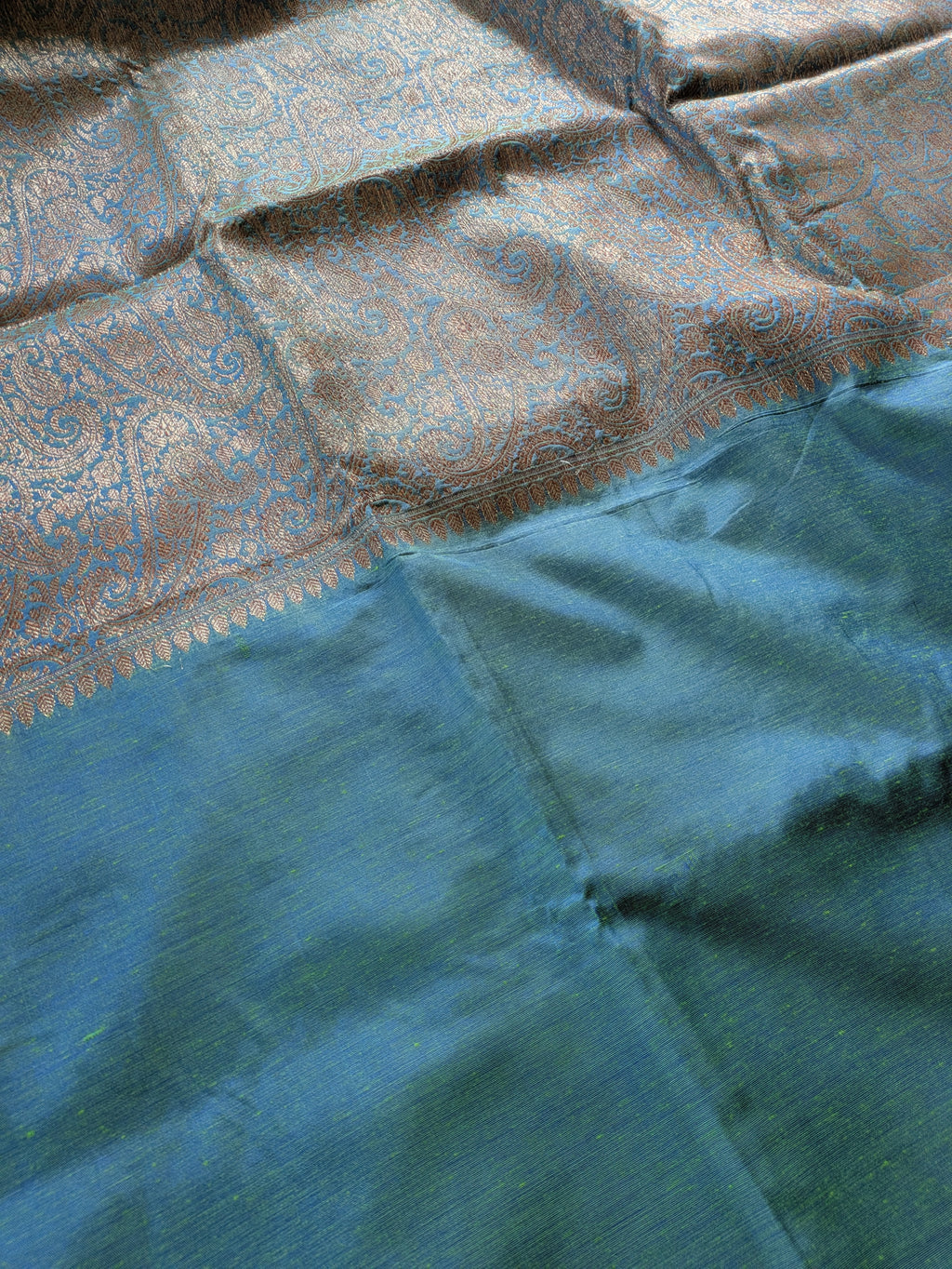 Dual Tone Sari with Blouse Piece