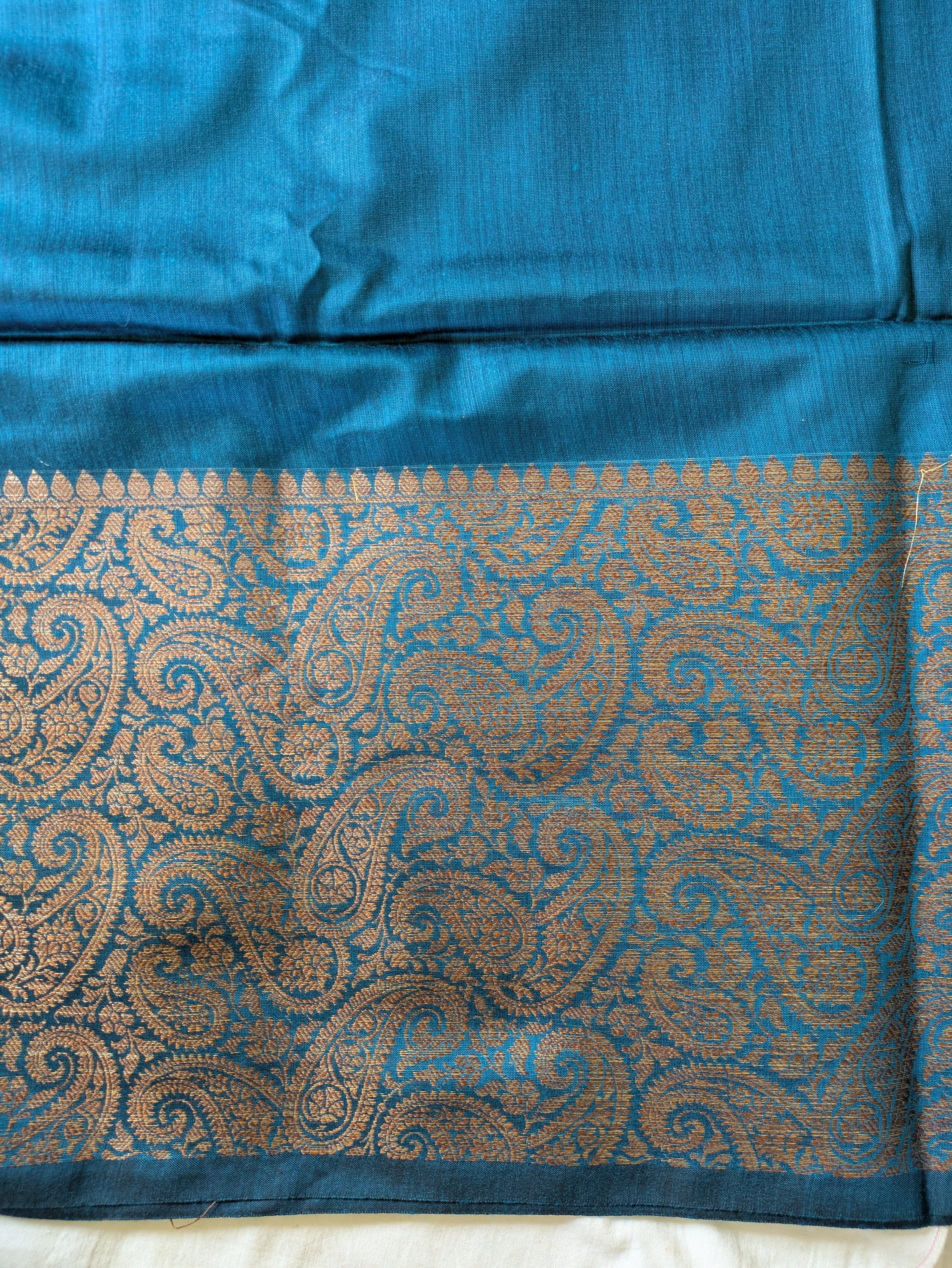 Dual Tone Sari with Blouse Piece