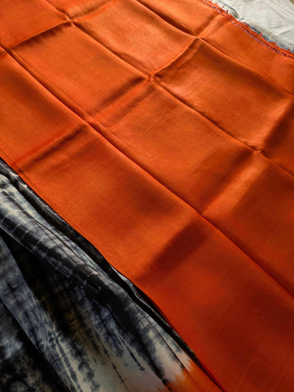 Bandhni Print Pure Silk with Blouse Piece