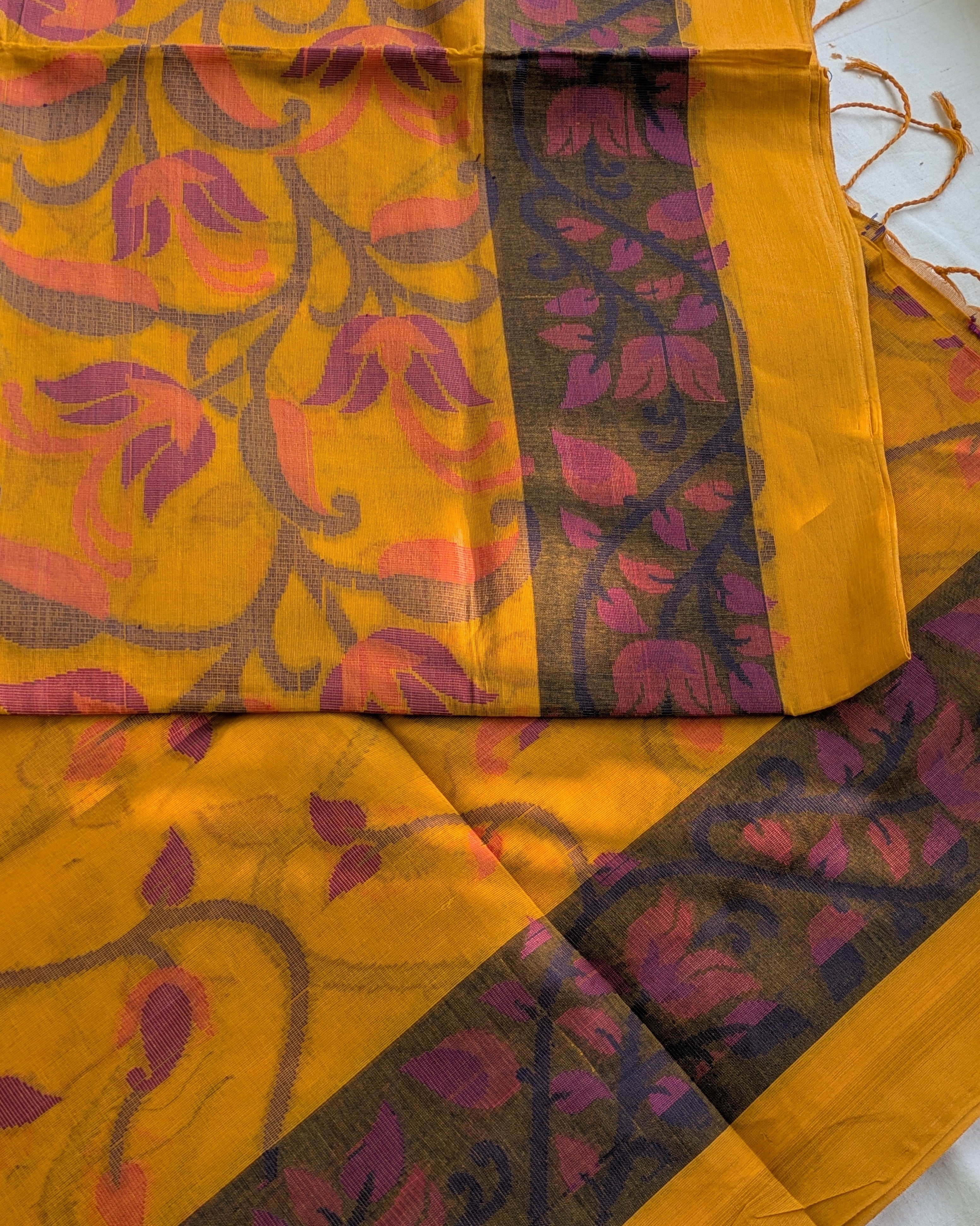 Bengal Tant Sari