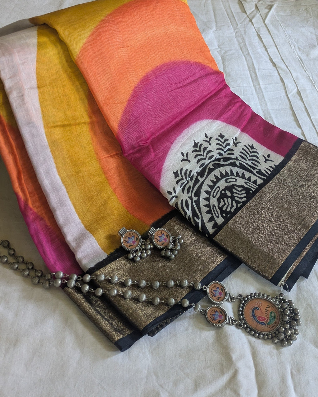 Semi Bapta Sari with Blouse Piece (Cream)