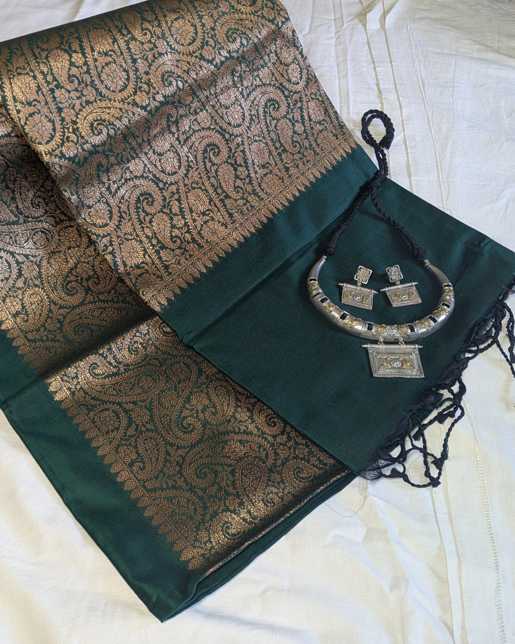 Muga Border Sari Blouse Piece (Forest Green)