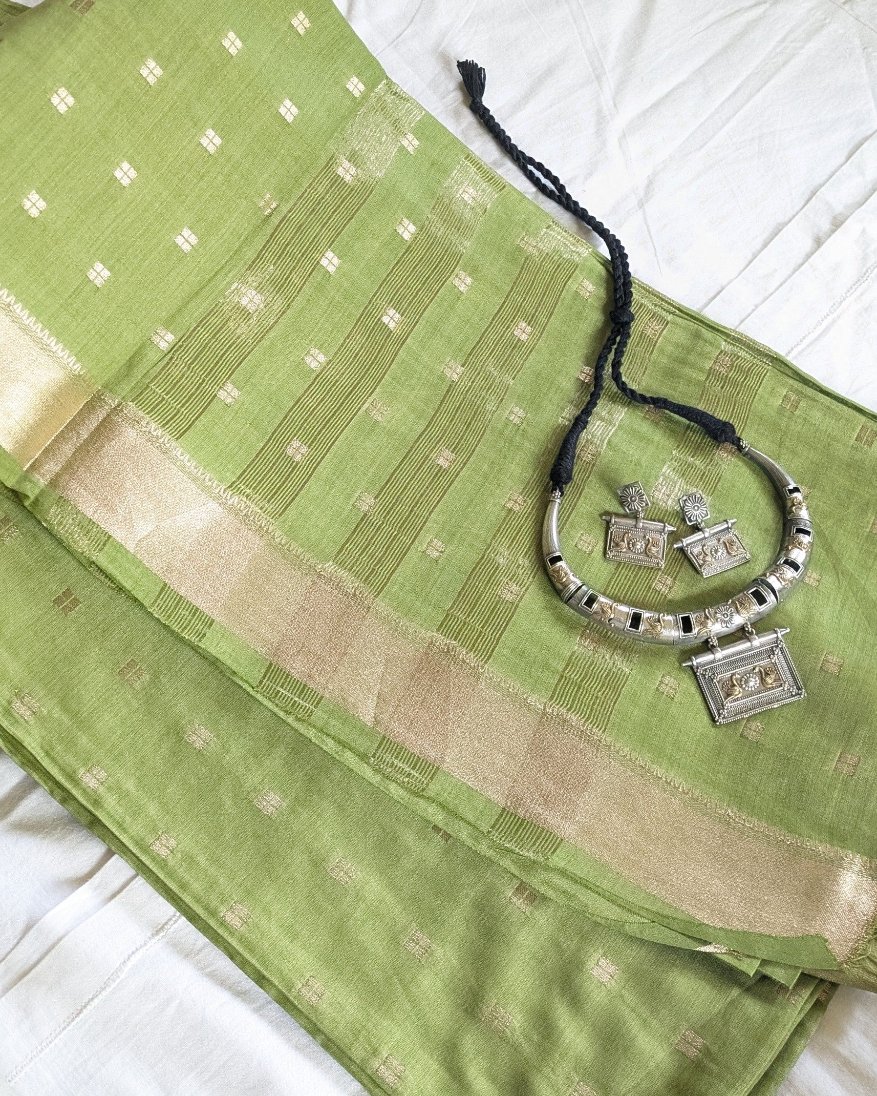 Fancy Maheswari Silk Sari with Blouse Piece (Liva Tag)