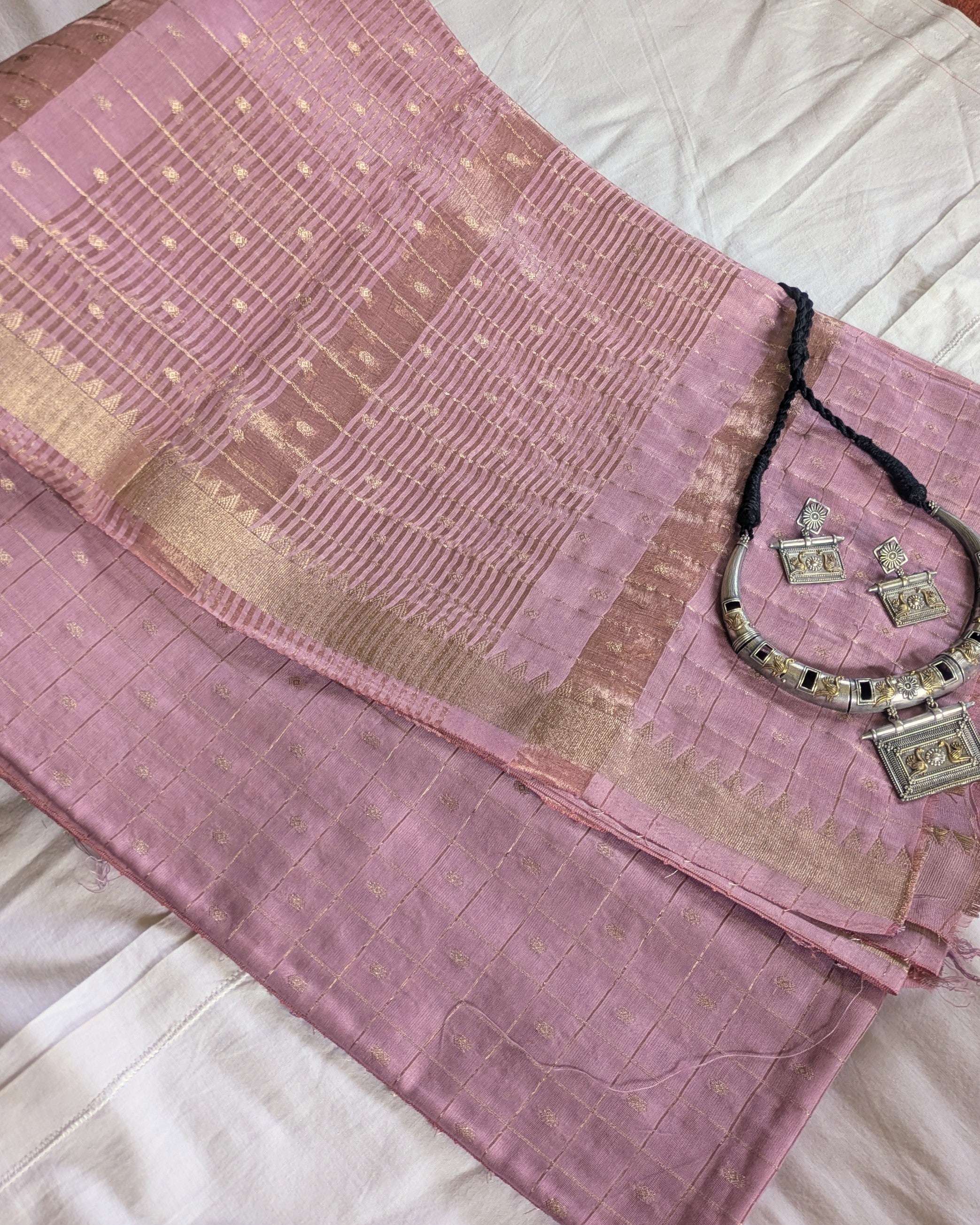 Fancy Maheswari Silk Sari with Blouse Piece (Liva Tag)