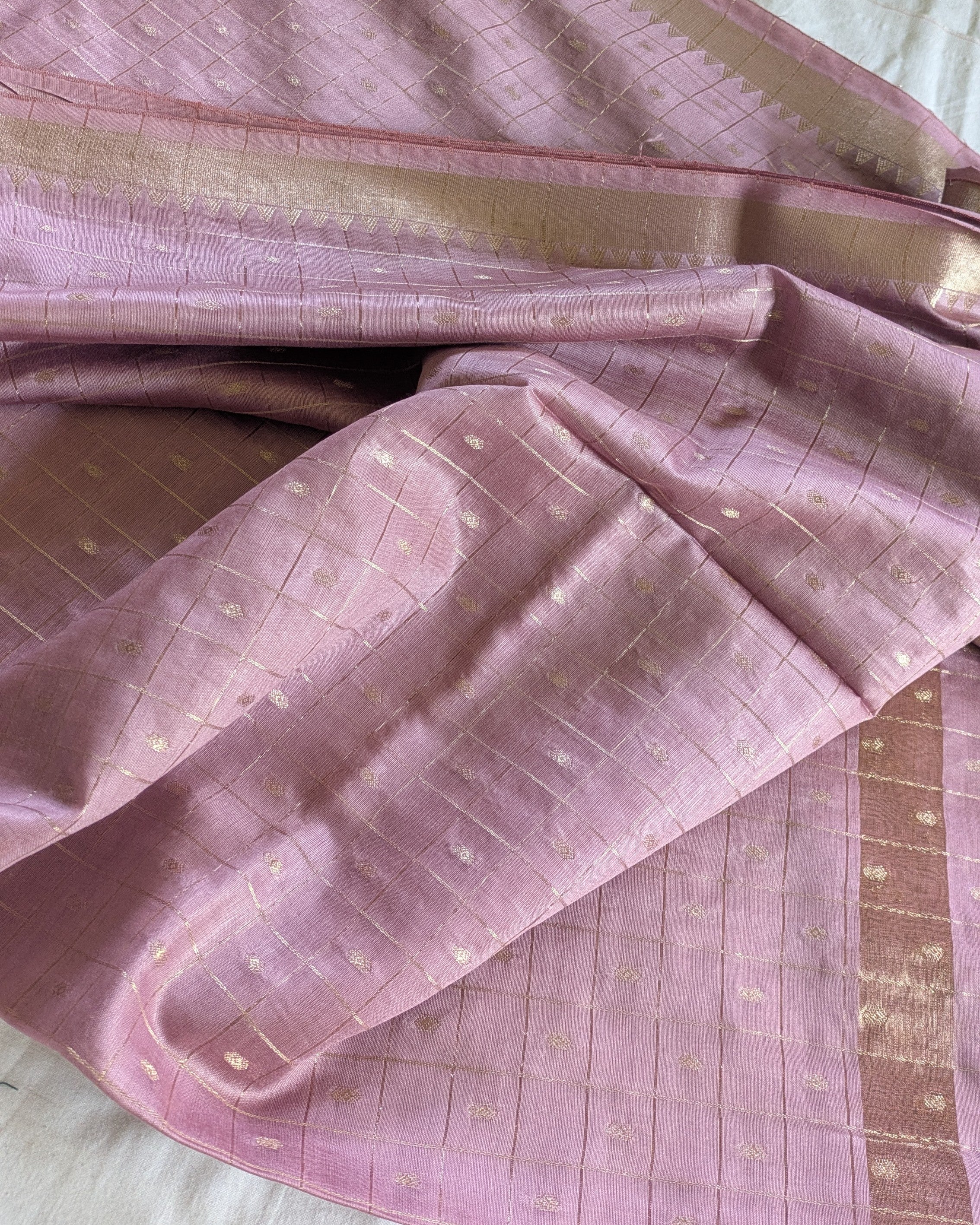 Fancy Maheswari Silk Sari with Blouse Piece (Liva Tag)