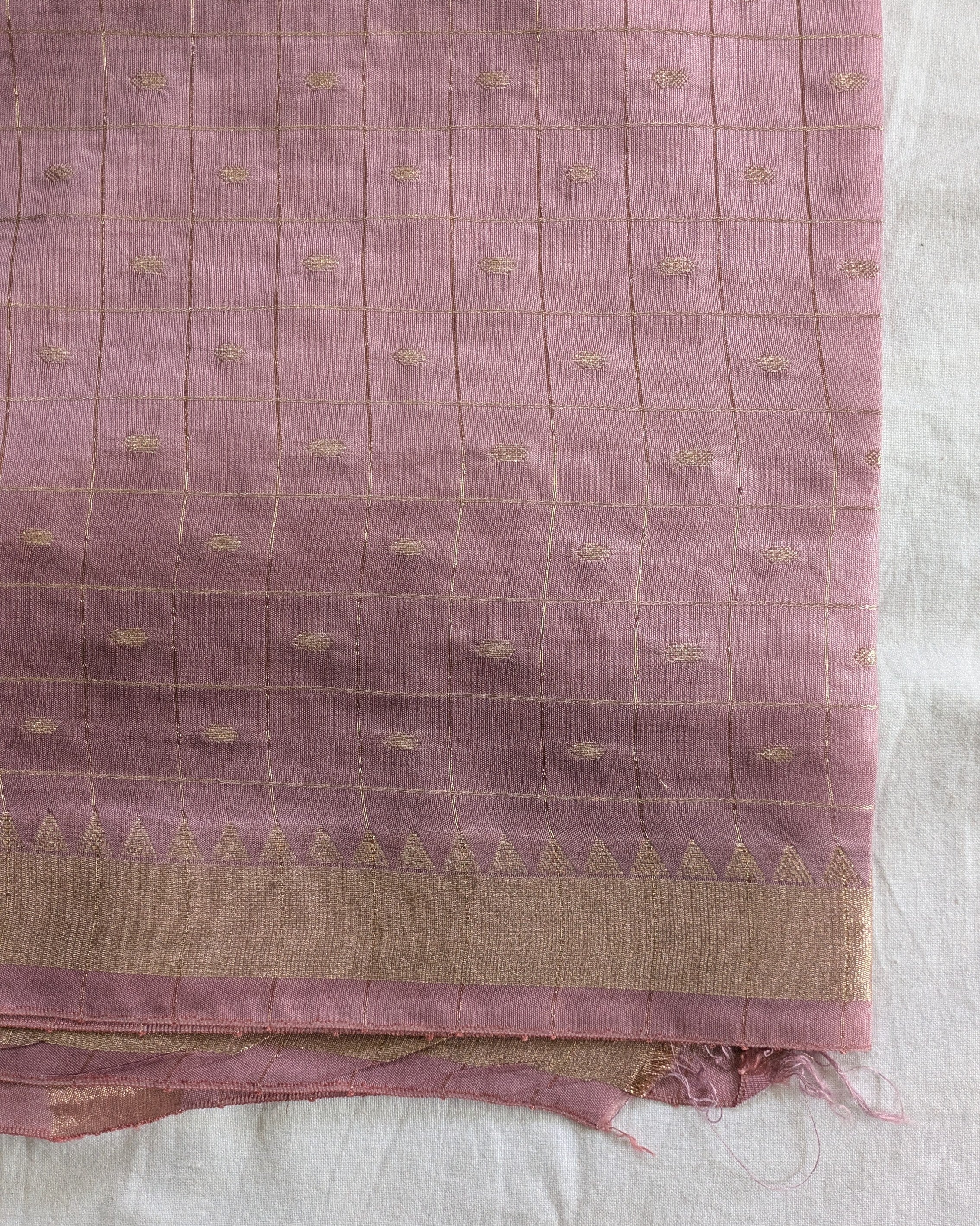 Fancy Maheswari Silk Sari with Blouse Piece (Liva Tag)