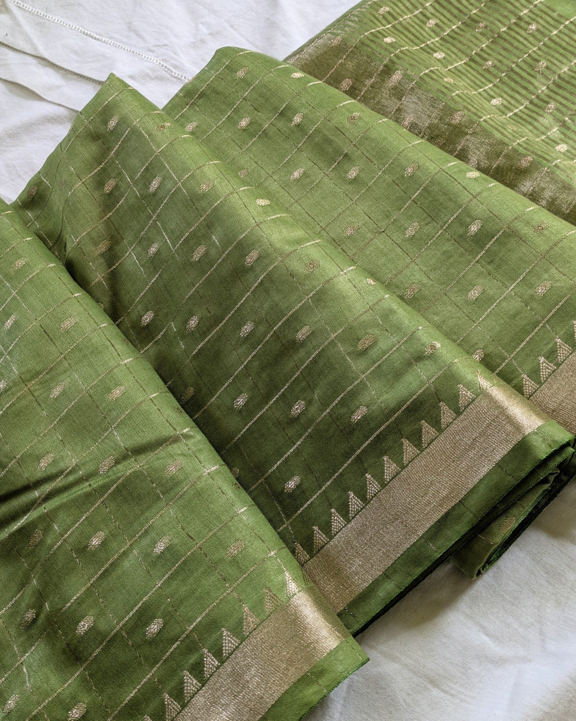 Fancy Maheswari Silk Sari with Blouse Piece (Liva Tag)