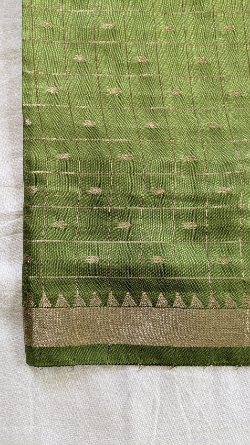 Fancy Maheswari Silk Sari with Blouse Piece (Liva Tag)