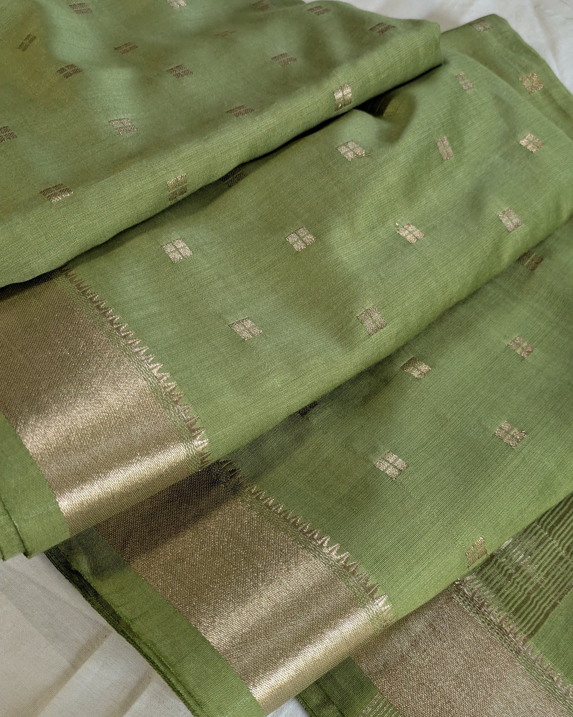 Fancy Maheswari Silk Sari with Blouse Piece (Liva Tag)