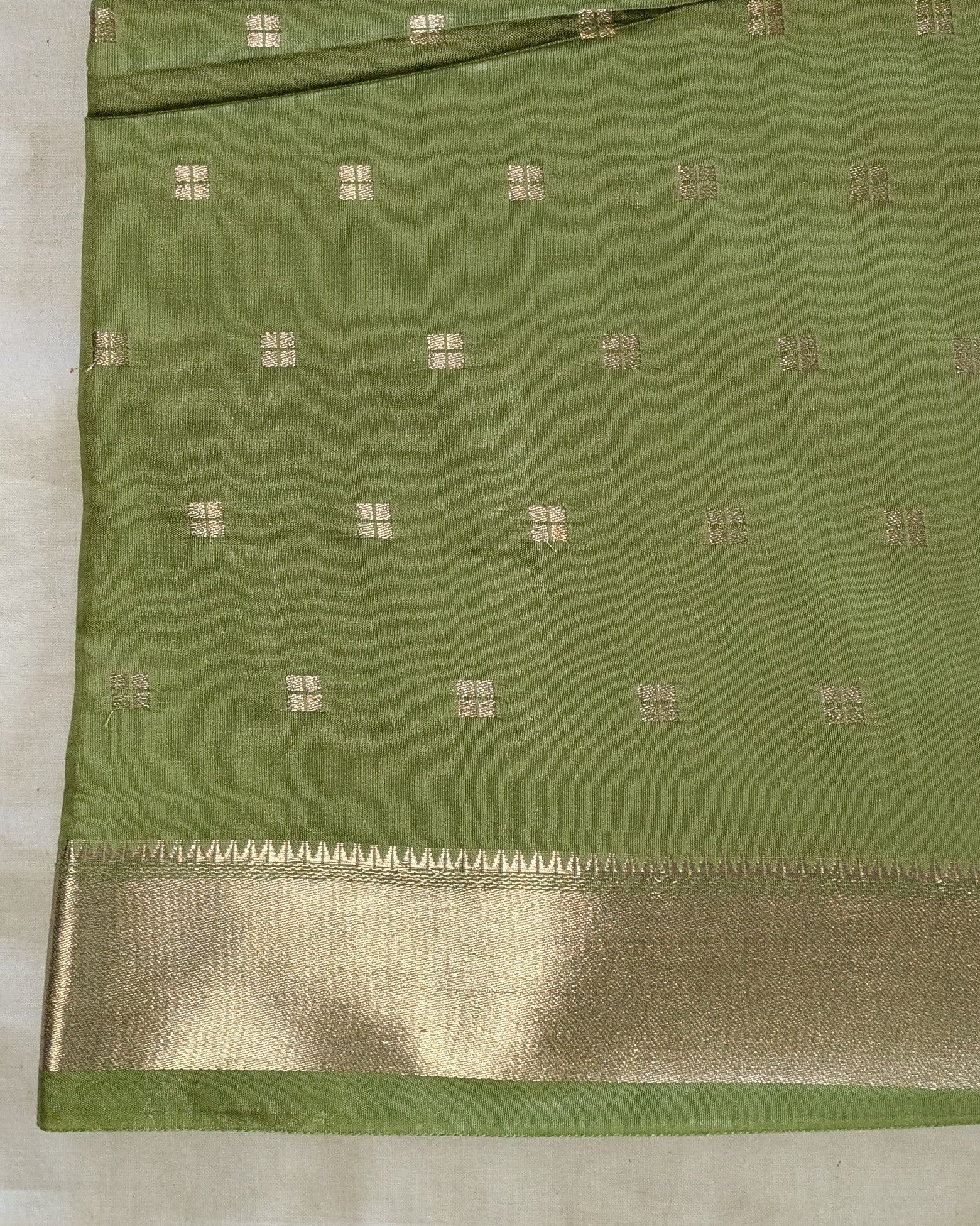 Fancy Maheswari Silk Sari with Blouse Piece (Liva Tag)