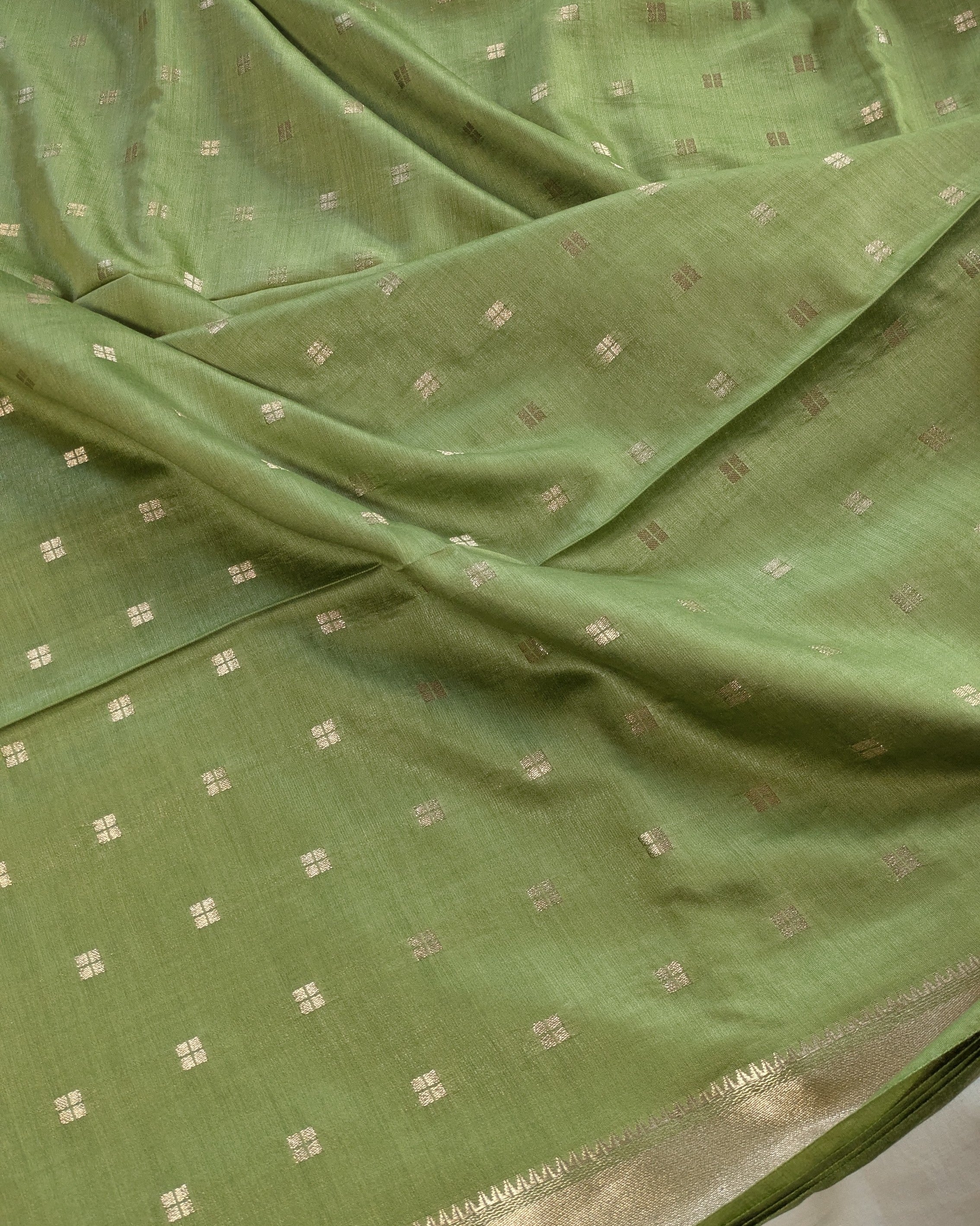Fancy Maheswari Silk Sari with Blouse Piece (Liva Tag)