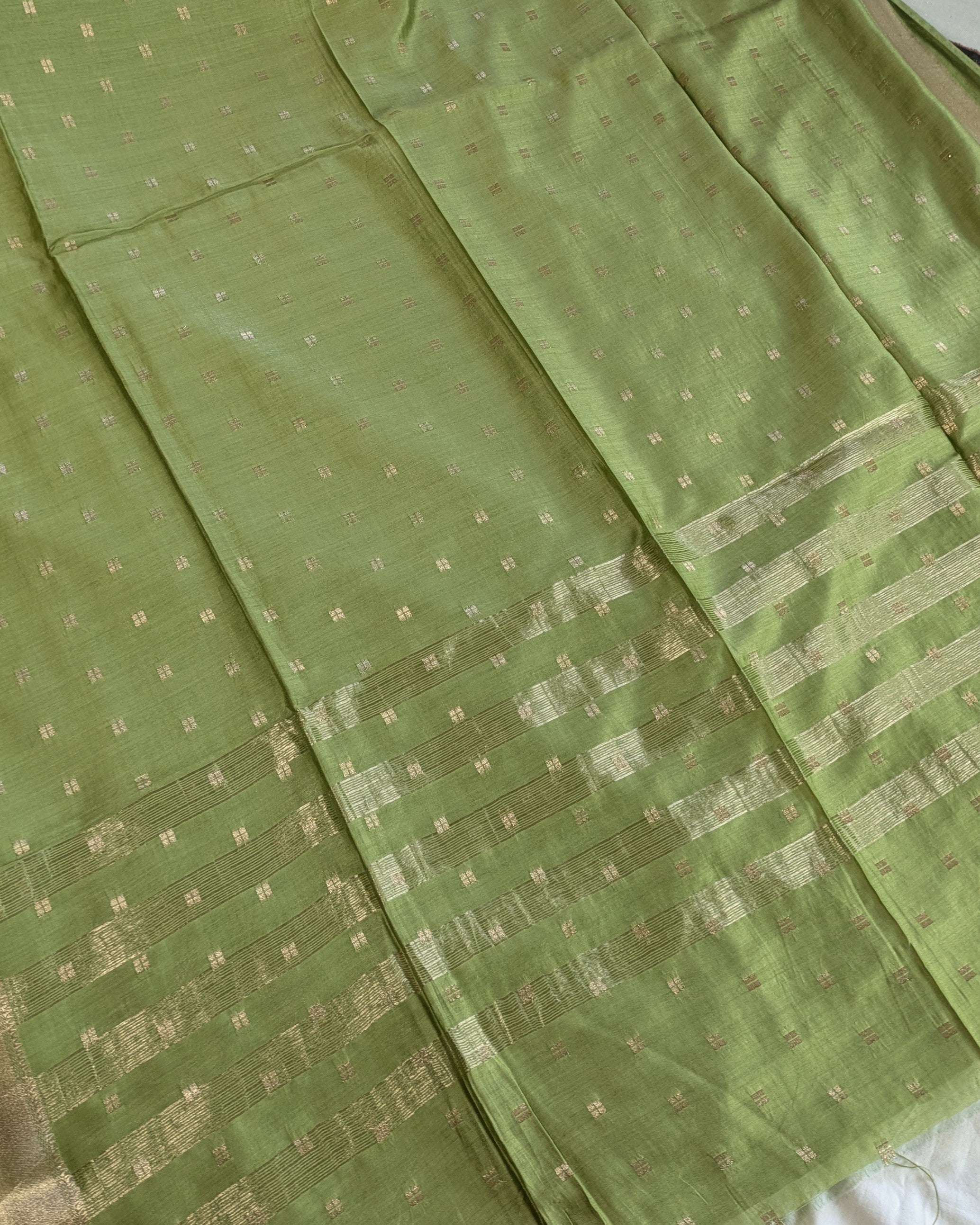 Fancy Maheswari Silk Sari with Blouse Piece (Liva Tag)