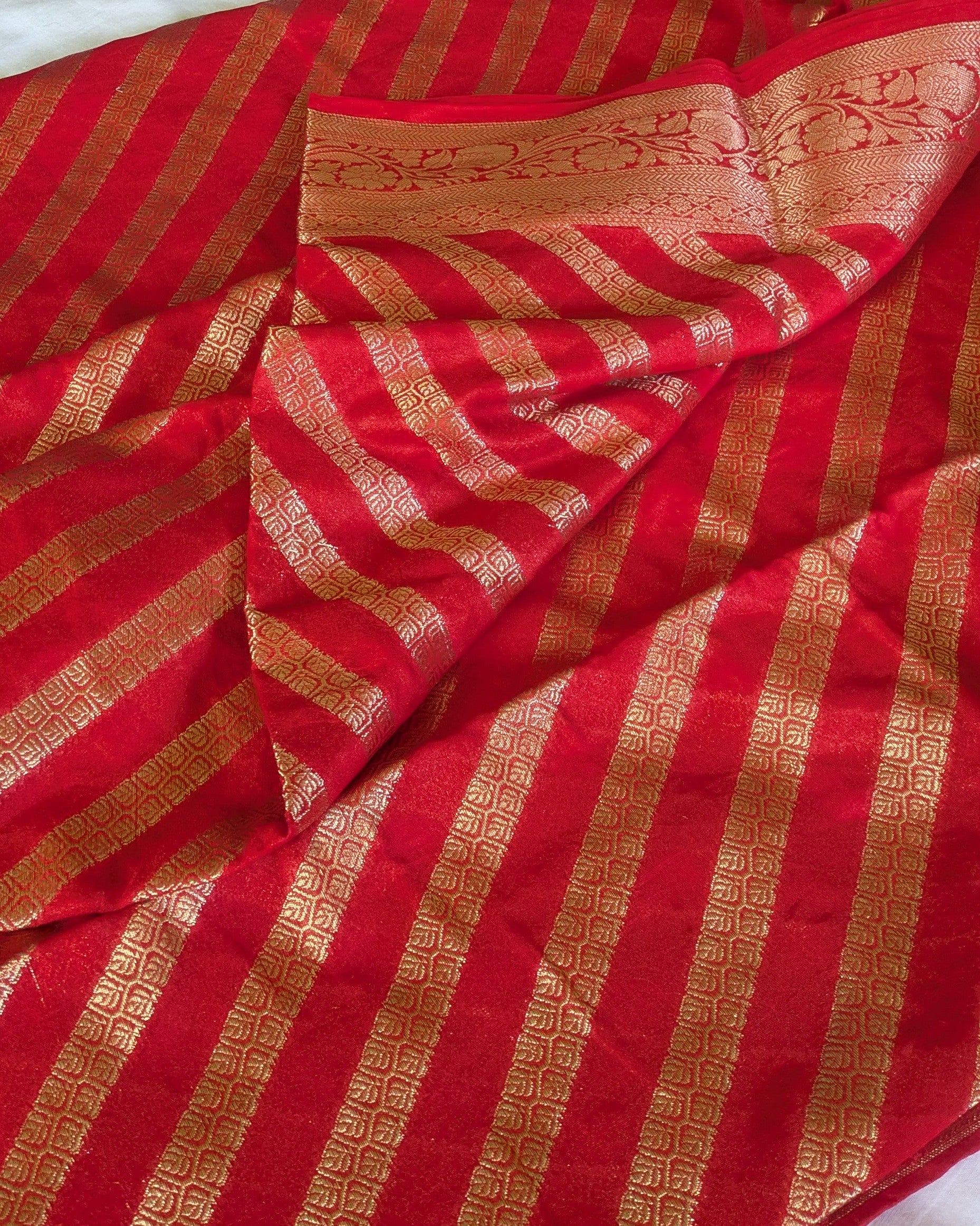 Muga Benarasi Sari Red