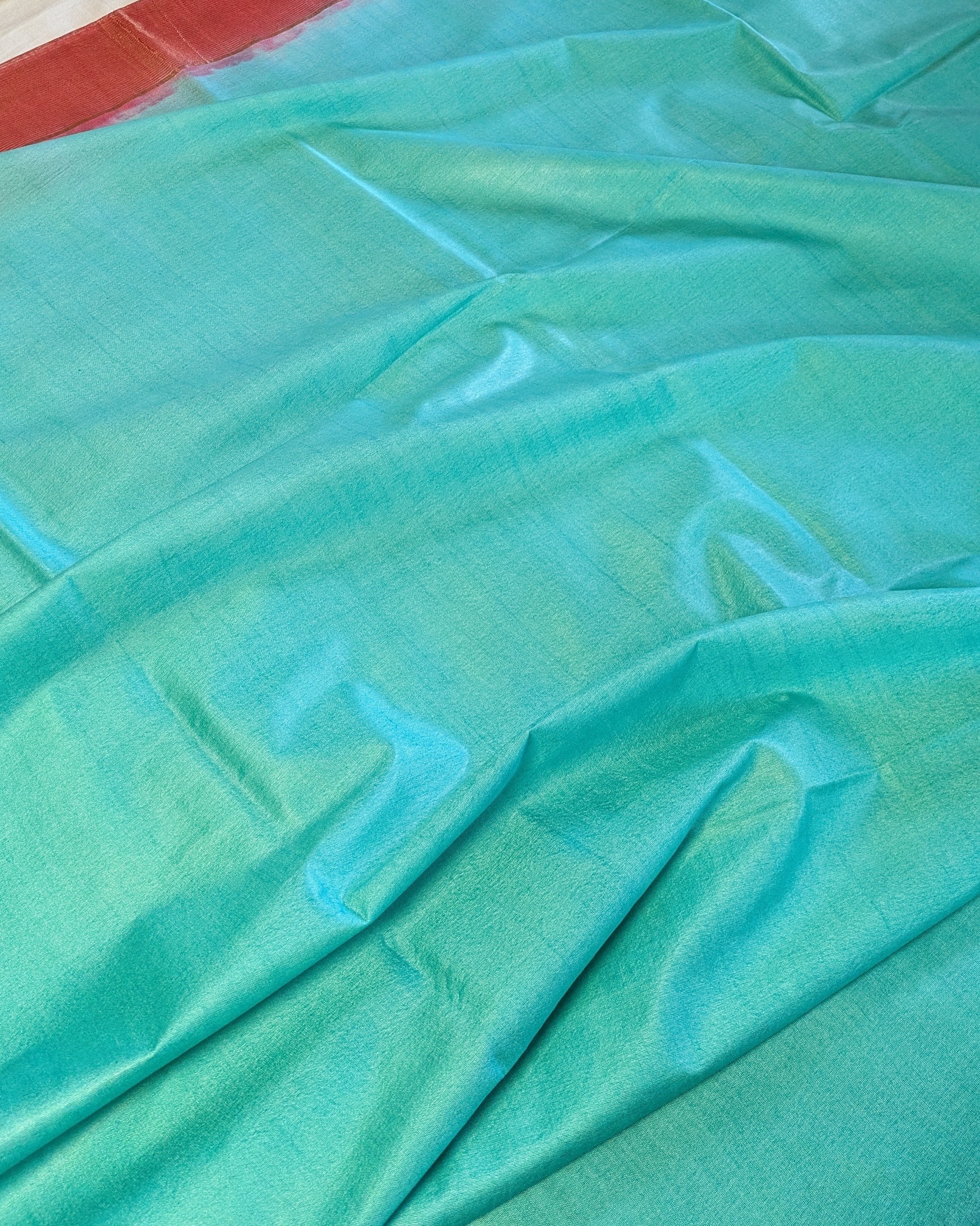 Bhagalpuri Double-Dye Sari with Blouse Piece 2