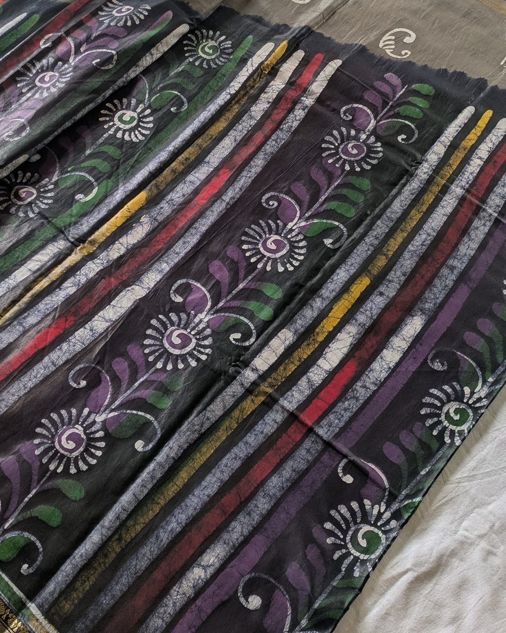 Maheswari Batik Sari Grey