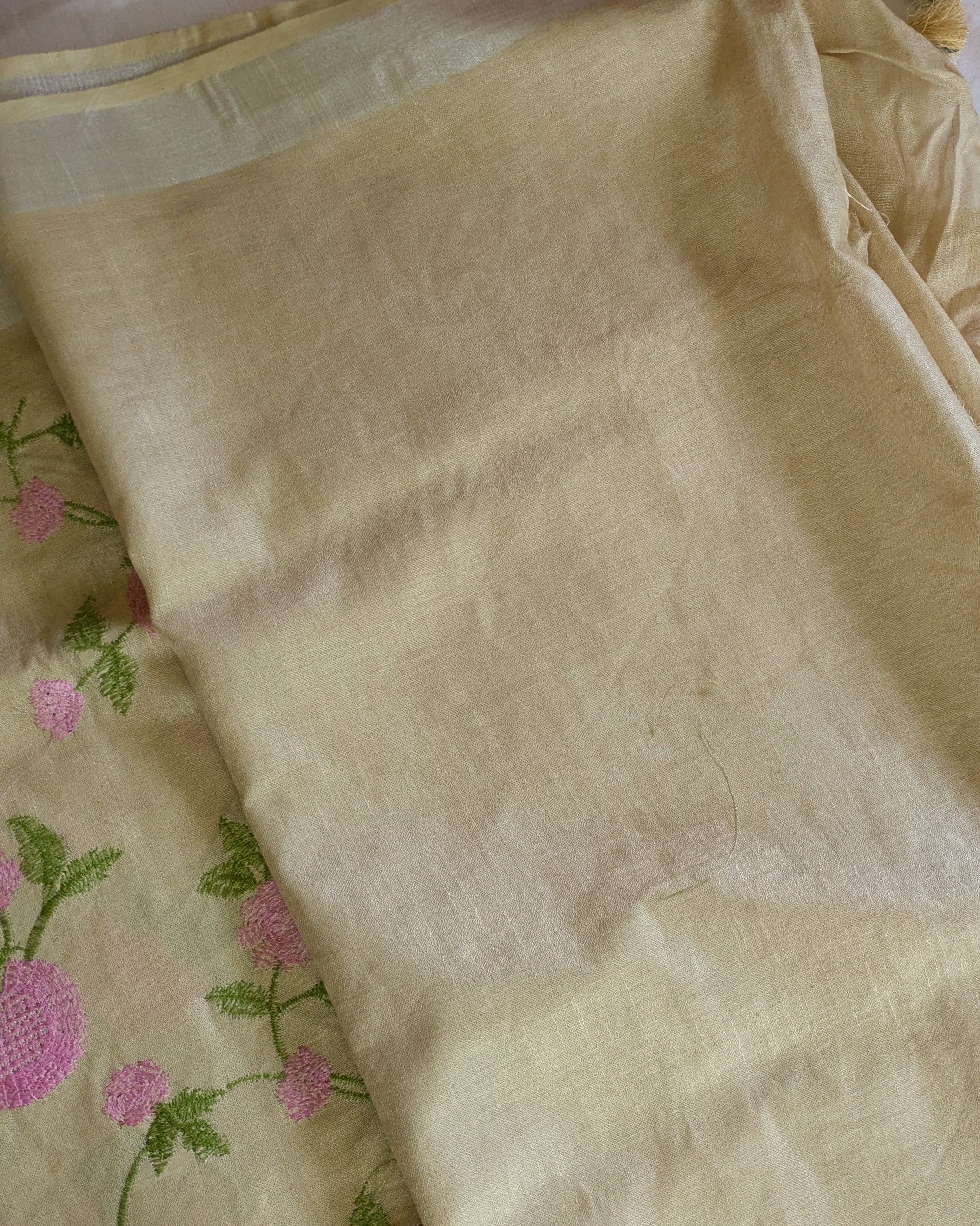 Linen Embroidered  Sari with Blouse Piece Khaki