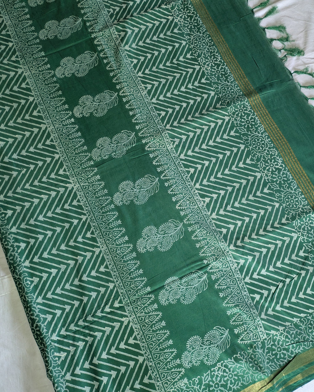 Bhagalpuri Chanderi Silk Sari Blusih Green