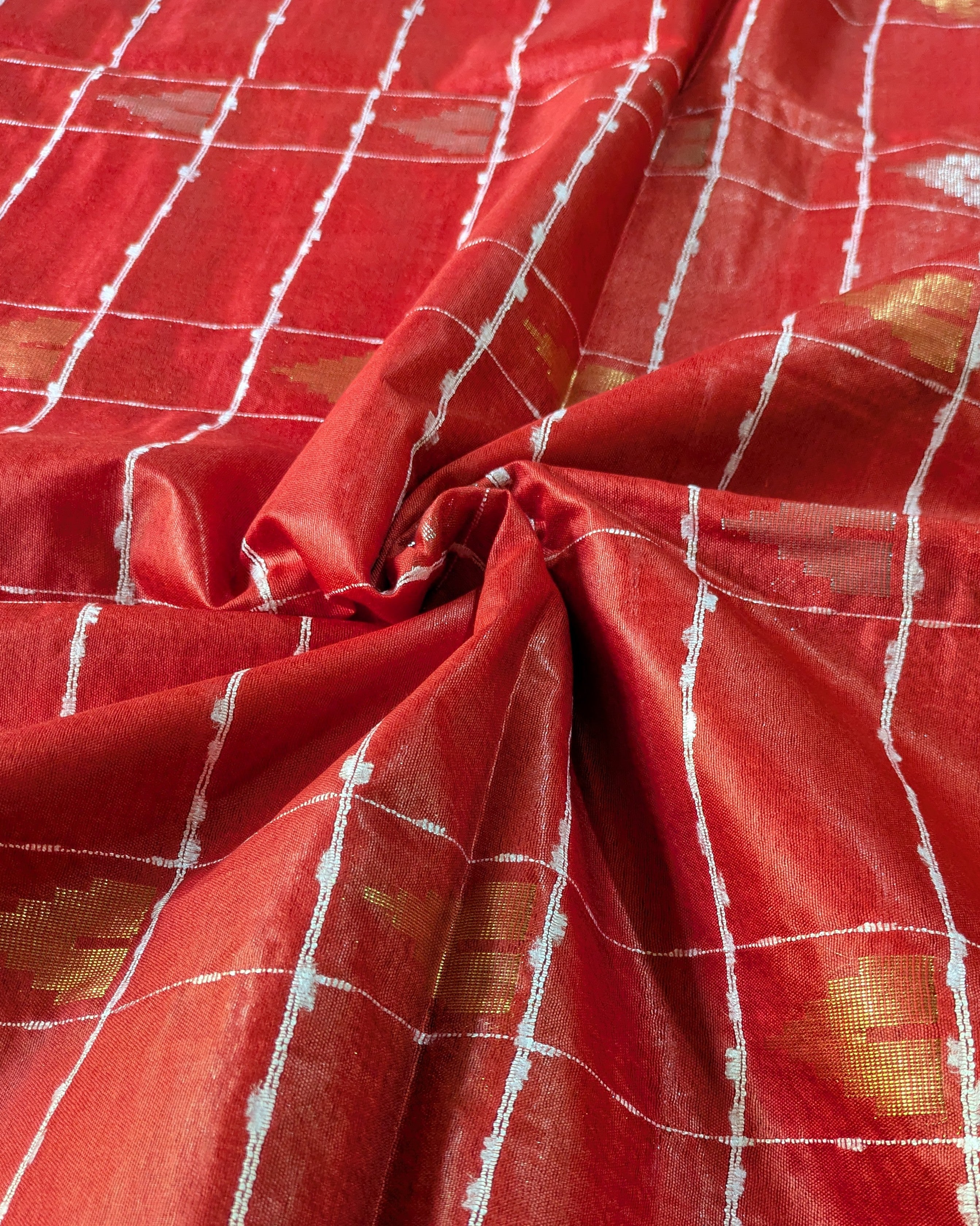 Bhagalpuri Katan Sari Red & Black