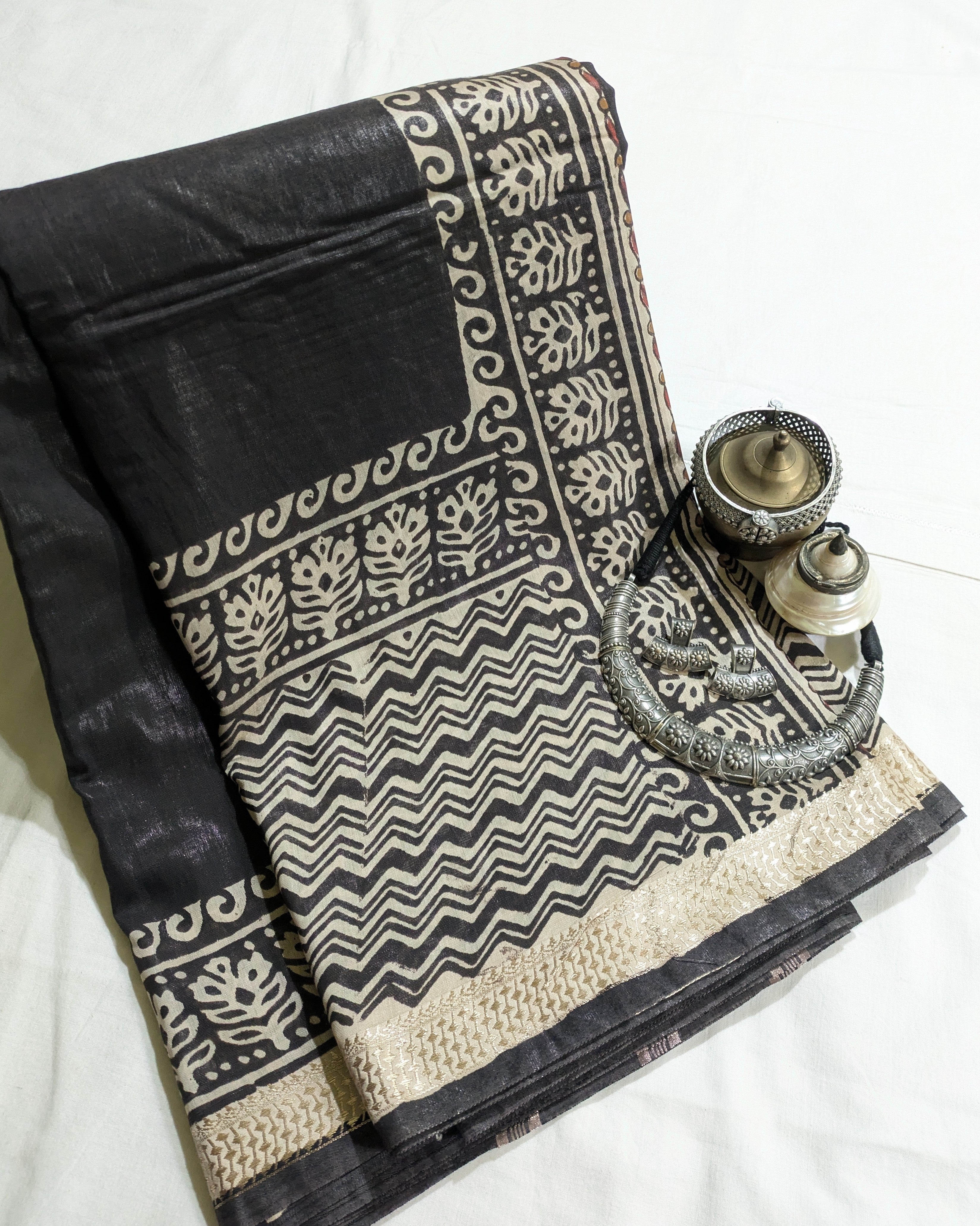 Multani Silk Sari Black (Liva Tag)
