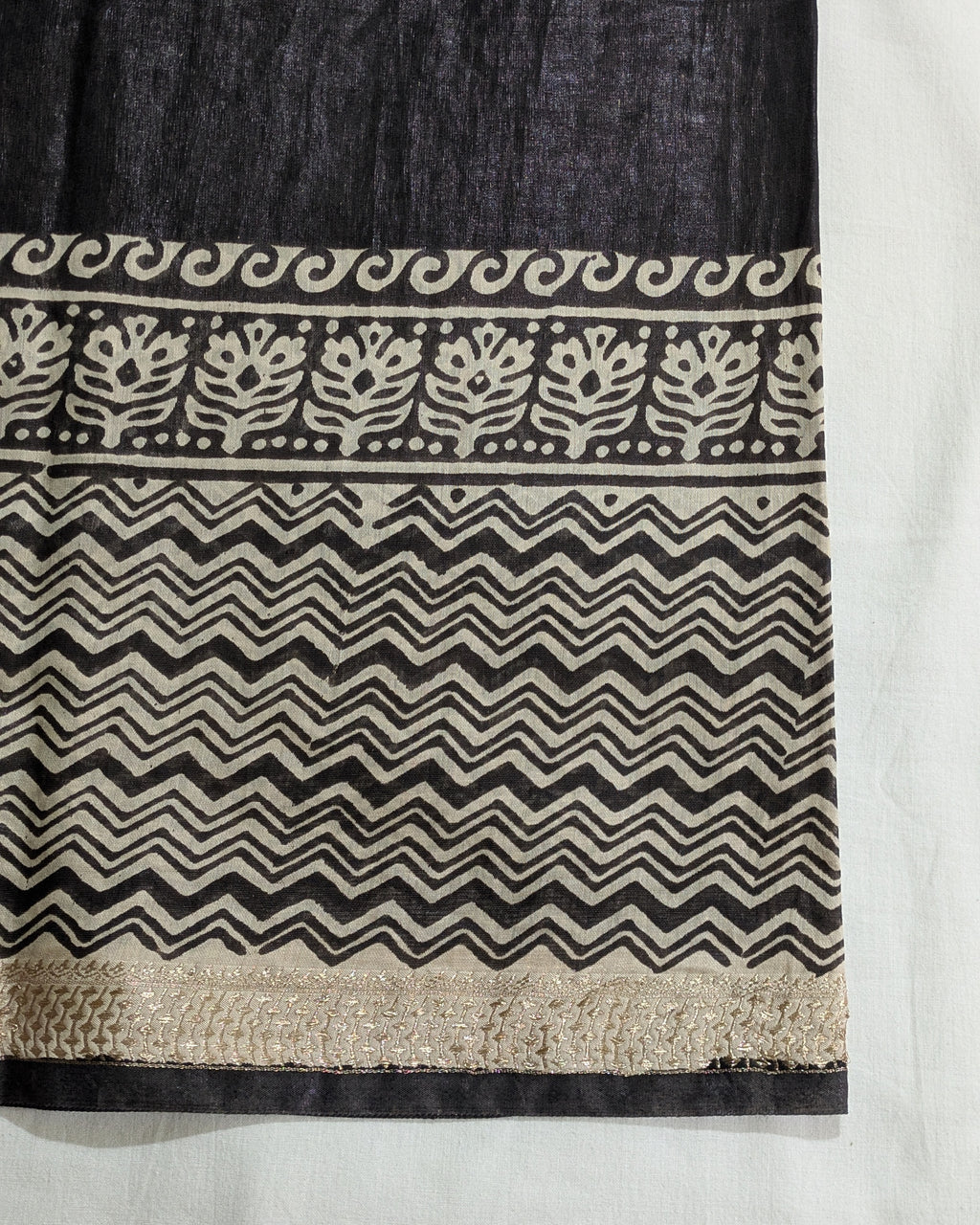 Multani Silk Sari Black (Liva Tag)