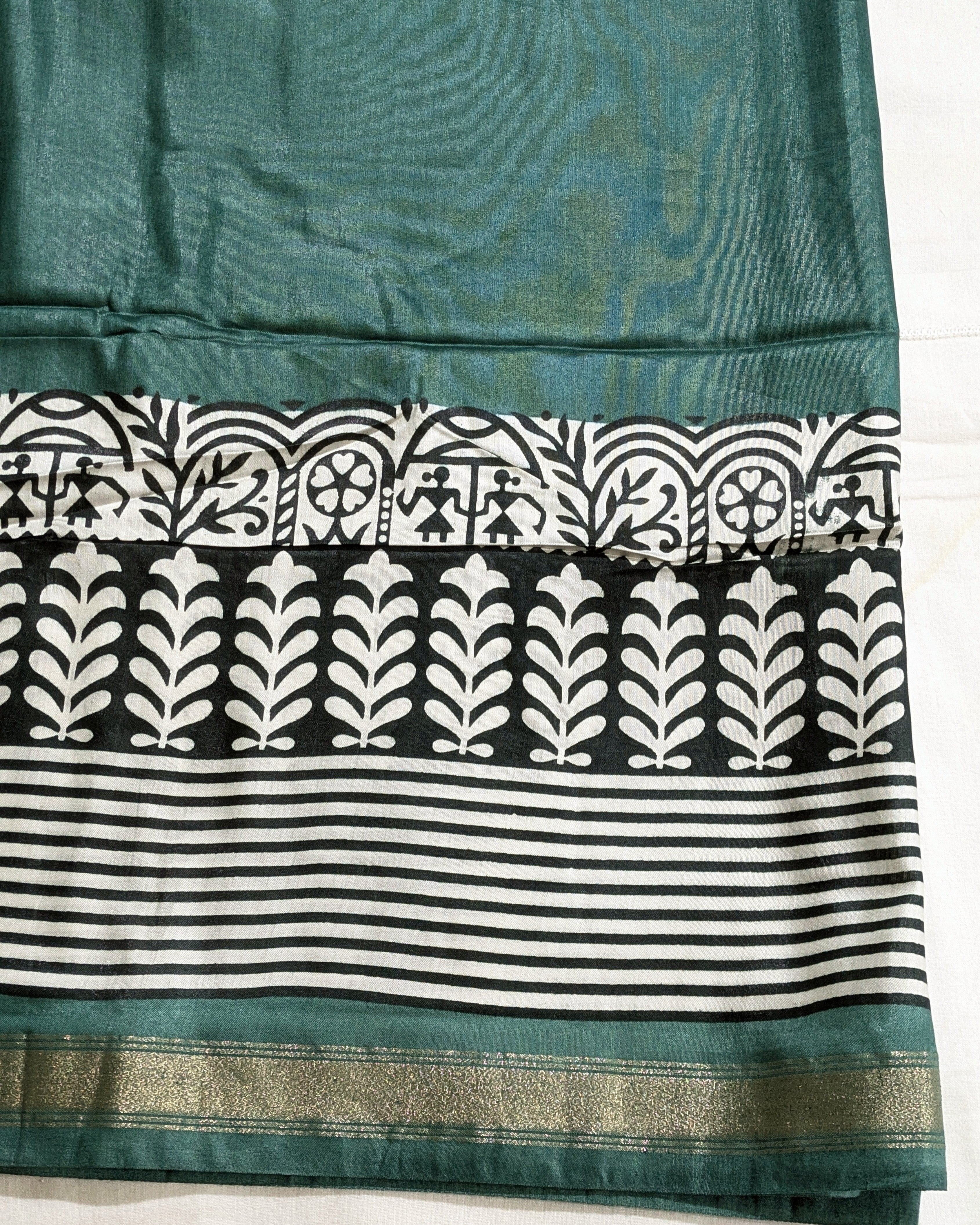 Maheswari Silk Sari with Print Border