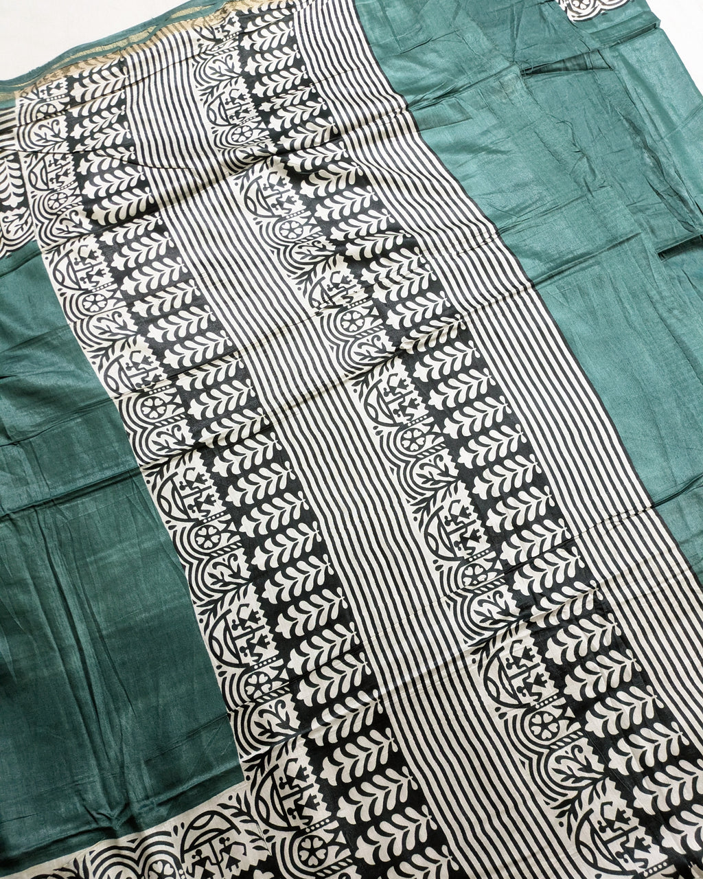 Maheswari Silk Sari with Print Border