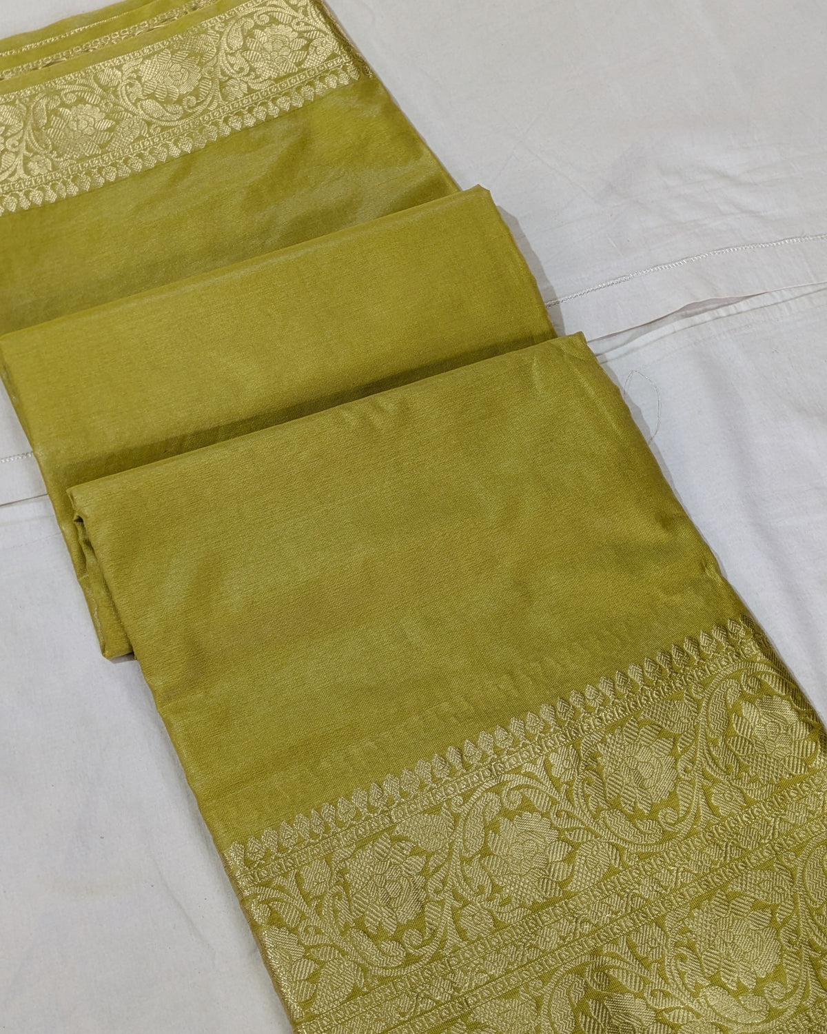 Katan Soft Banarasi Sari Yellow Green