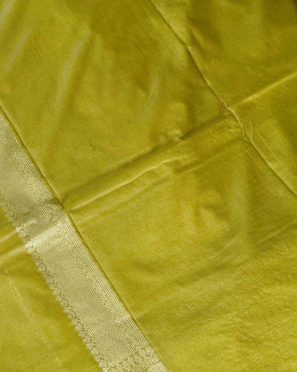 Katan Soft Banarasi Sari Yellow Green